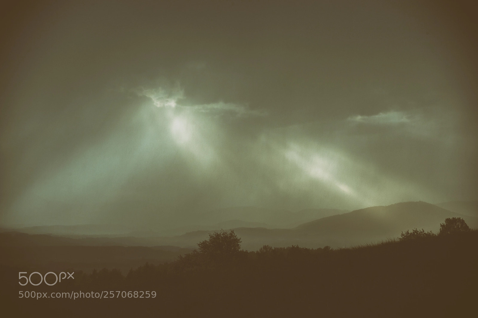Canon EOS 5D Mark II sample photo. Wolkenlicht 2 photography