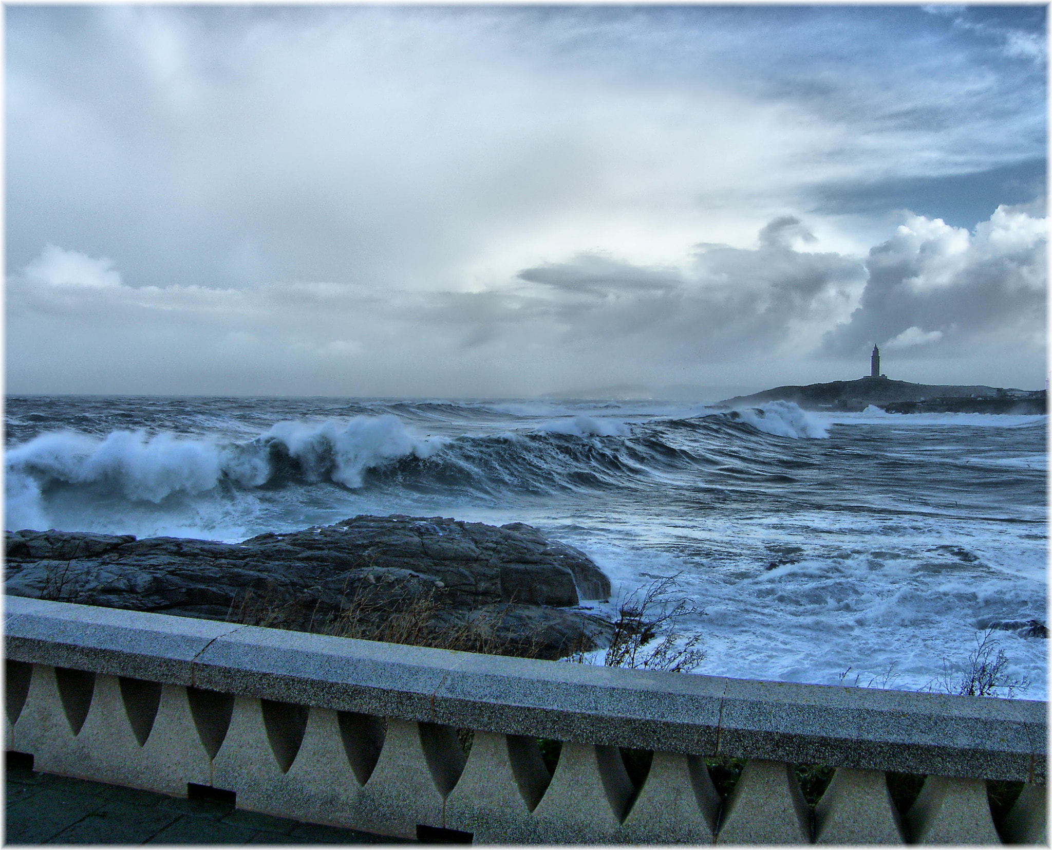Samsung Pro 815 sample photo. Paseo maritimo en san roque (a coruña) photography