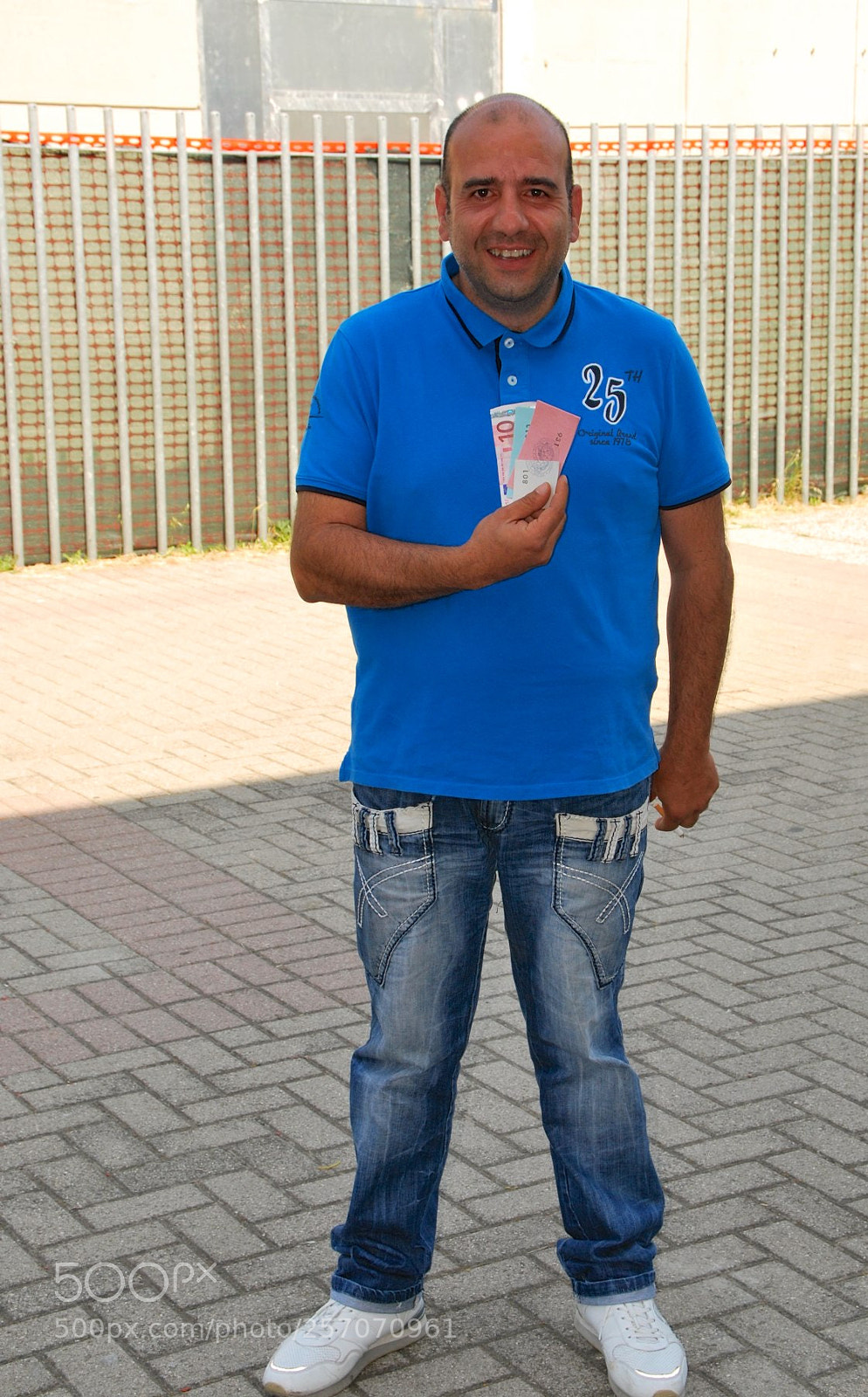 Nikon D60 sample photo. Version photography