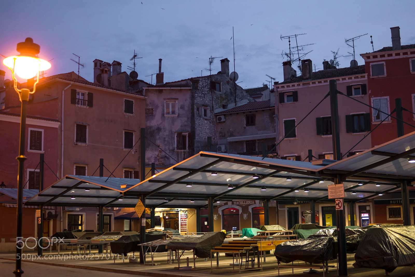 Sony a6500 sample photo. Rovinj market photography