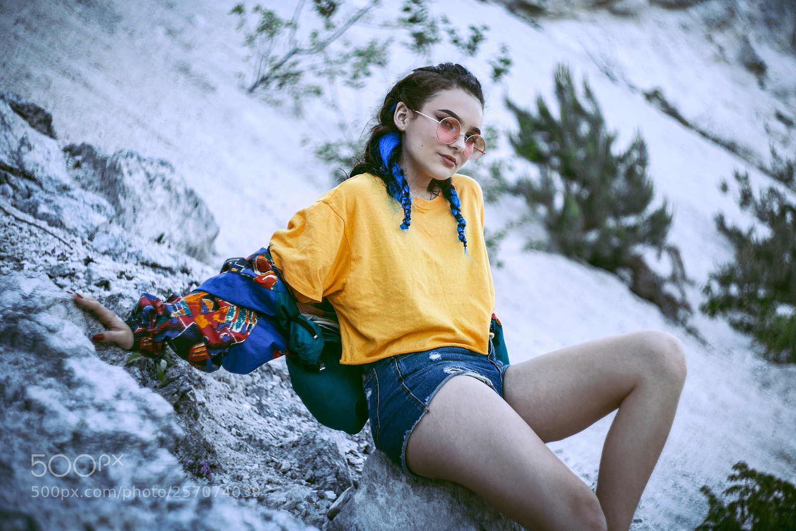 Canon EOS 6D sample photo. Yellow light photography