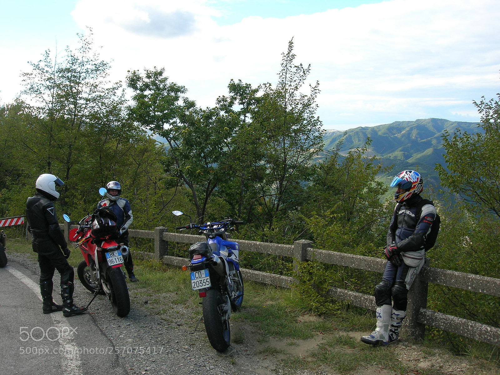 Nikon E5900 sample photo. Chi non piscia in photography