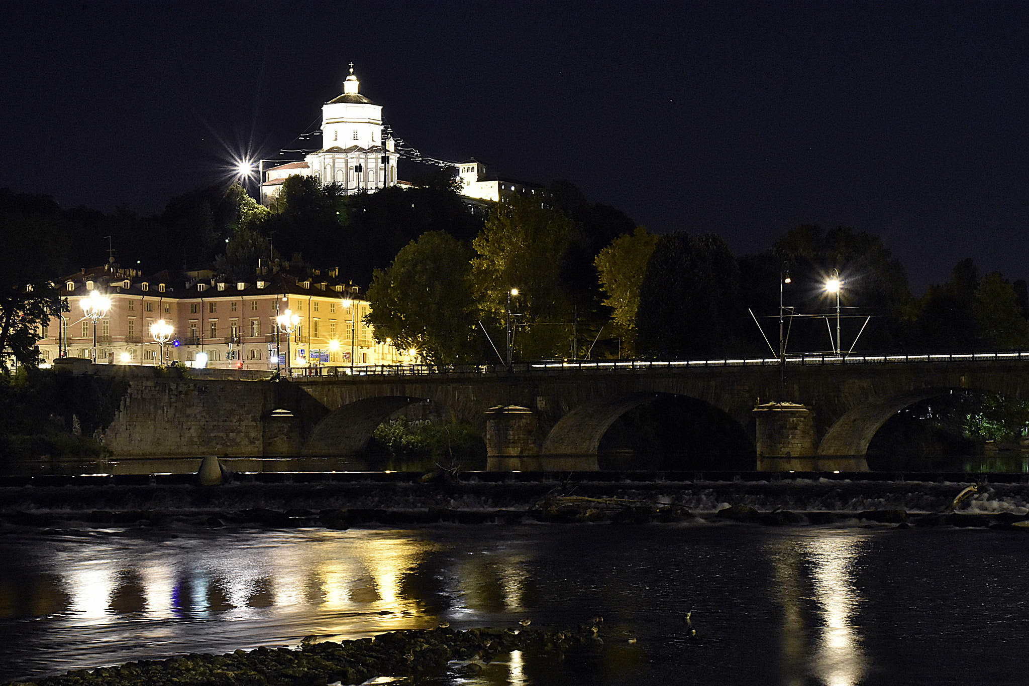 Nikon D7200 sample photo. Riflessi sul po - torino photography