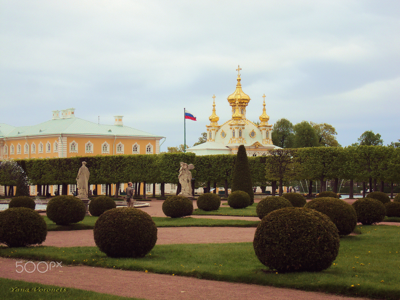 Sony DSC-W190 sample photo. Petrodvorets. upper garden photography