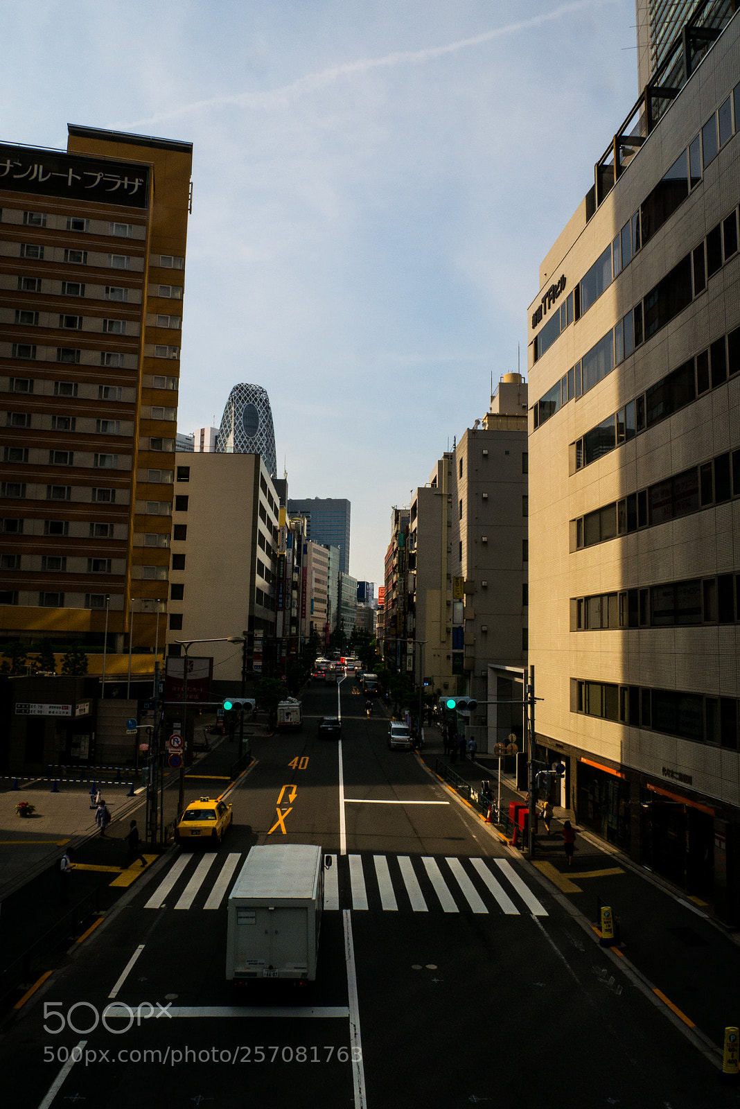 Panasonic Lumix DMC-G7 sample photo. Street life photography