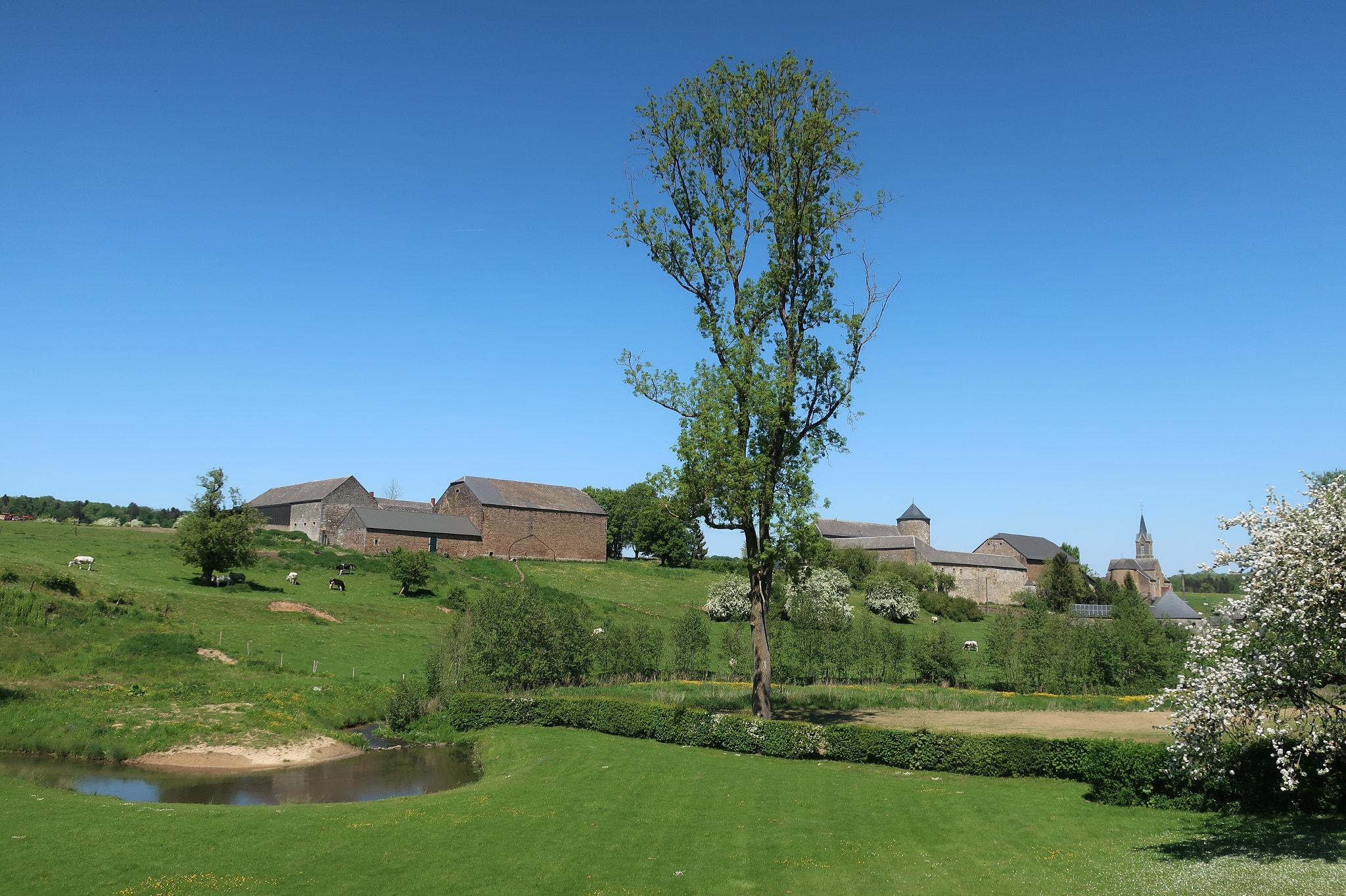 Canon PowerShot G9 X Mark II sample photo. The old fortified farm. photography