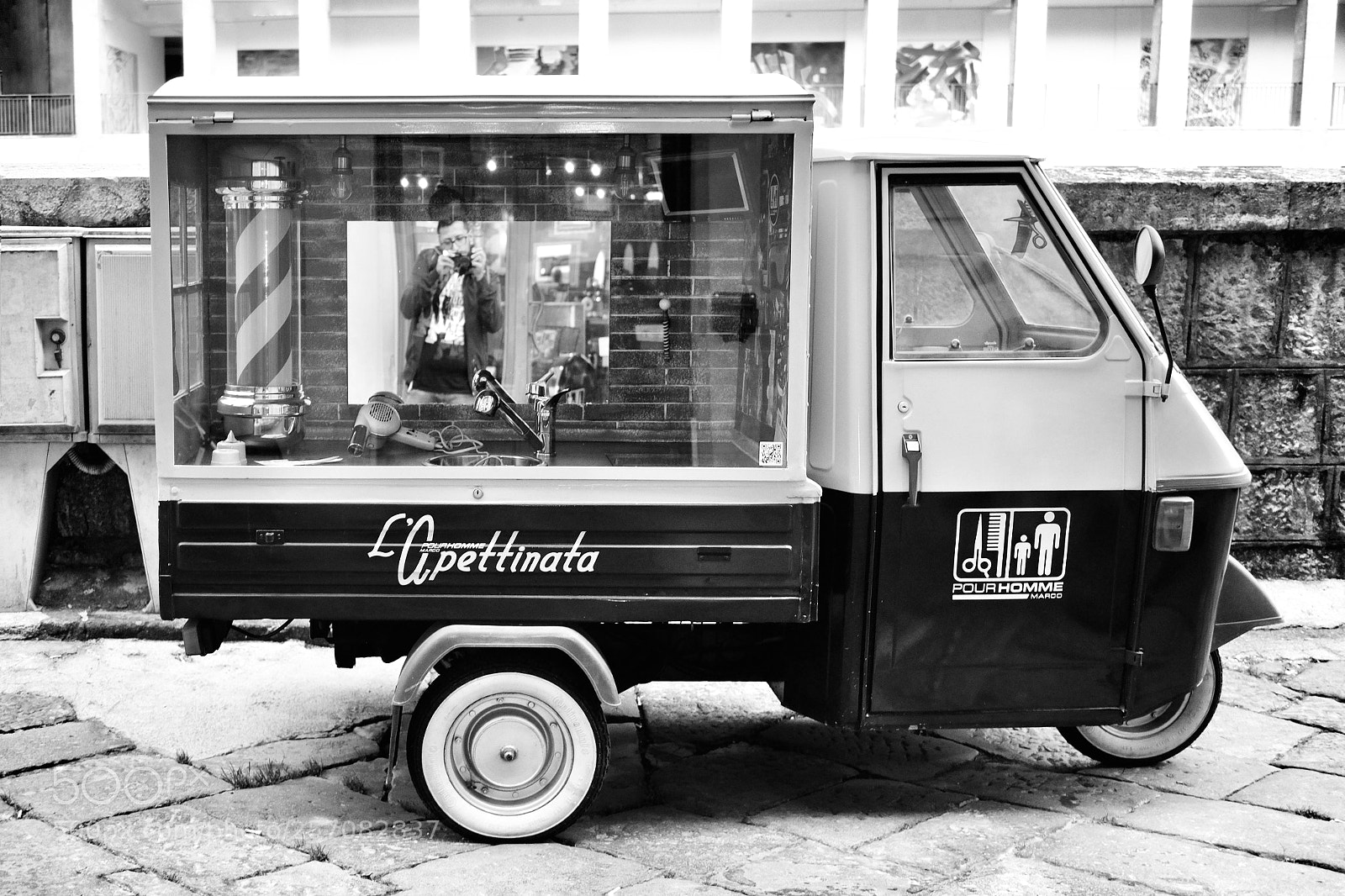 Fujifilm X-T10 sample photo. Barber shop photography