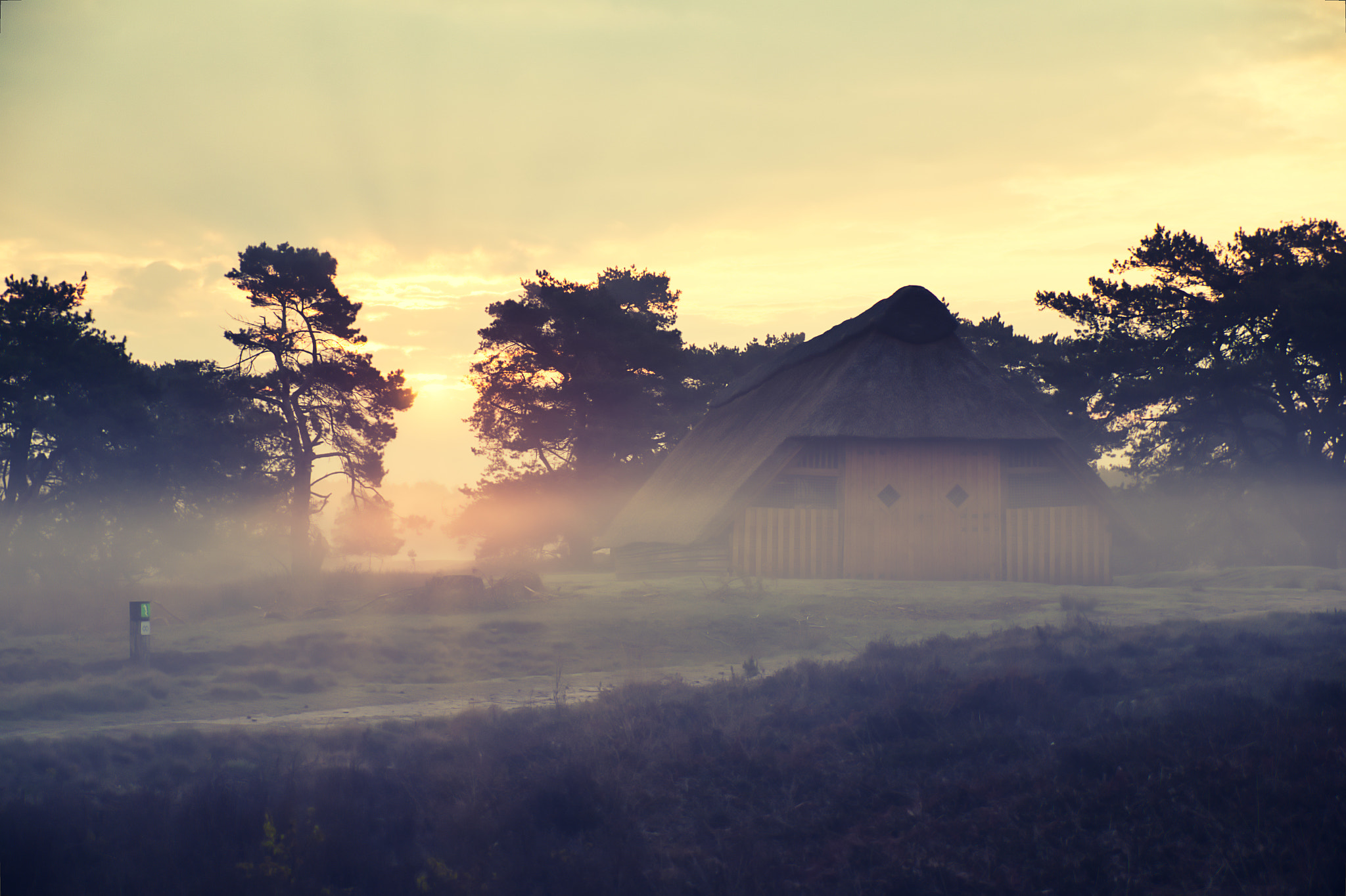 Canon EF-S 17-55mm F2.8 IS USM sample photo. Sonnenaufgang am schafstall photography