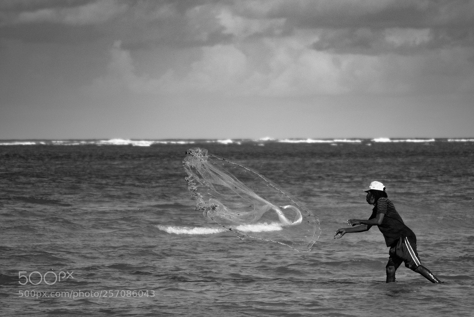 Nikon D5300 sample photo. Fisherman trhowing the net photography