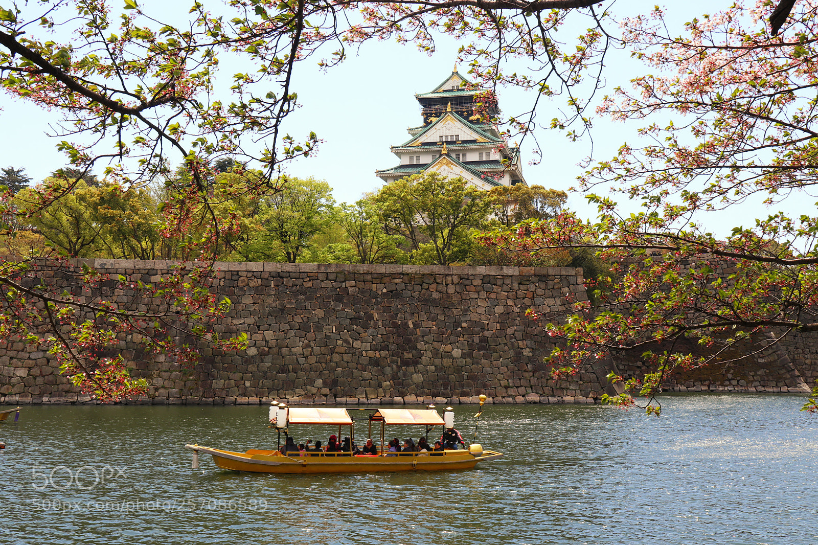 Canon EOS M5 sample photo. Osaka castle photography