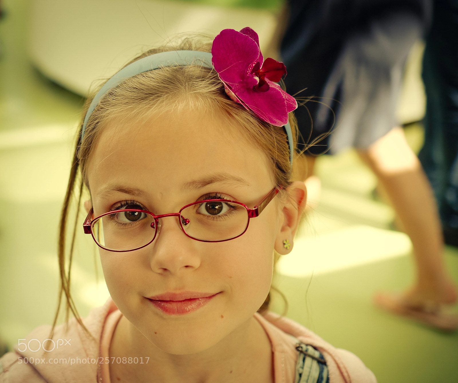 Olympus OM-D E-M5 II sample photo. La coquette petite photography