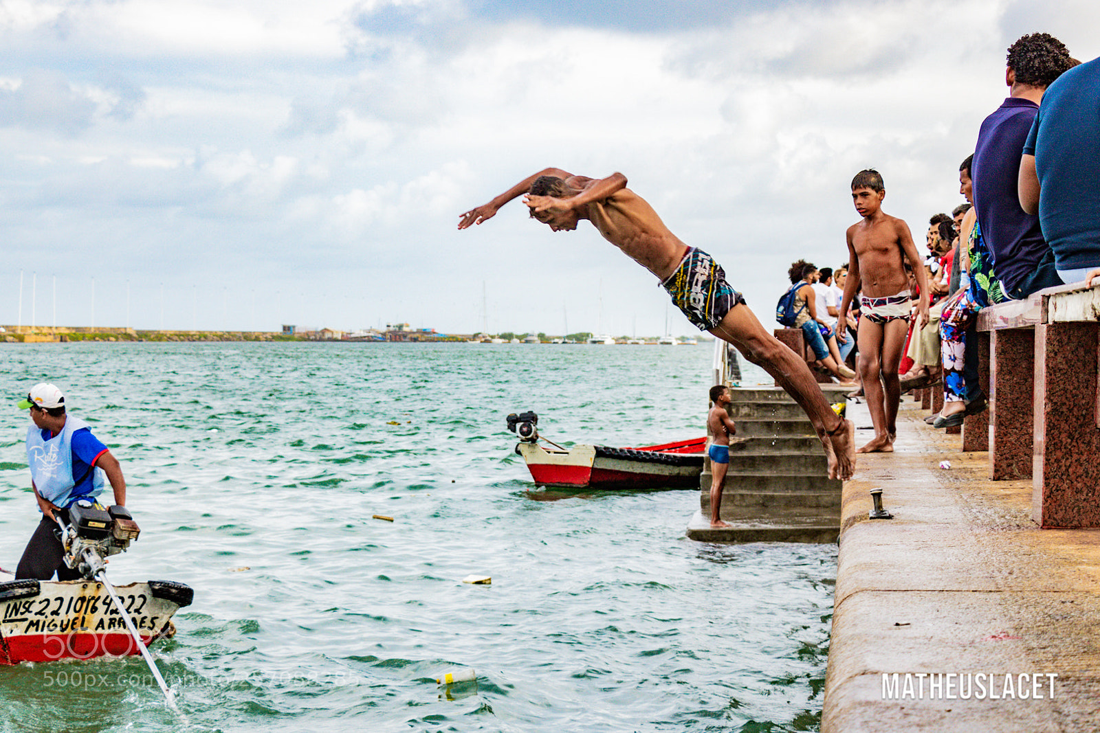 Canon EOS 750D (EOS Rebel T6i / EOS Kiss X8i) sample photo. Mergulho • recife - pe photography
