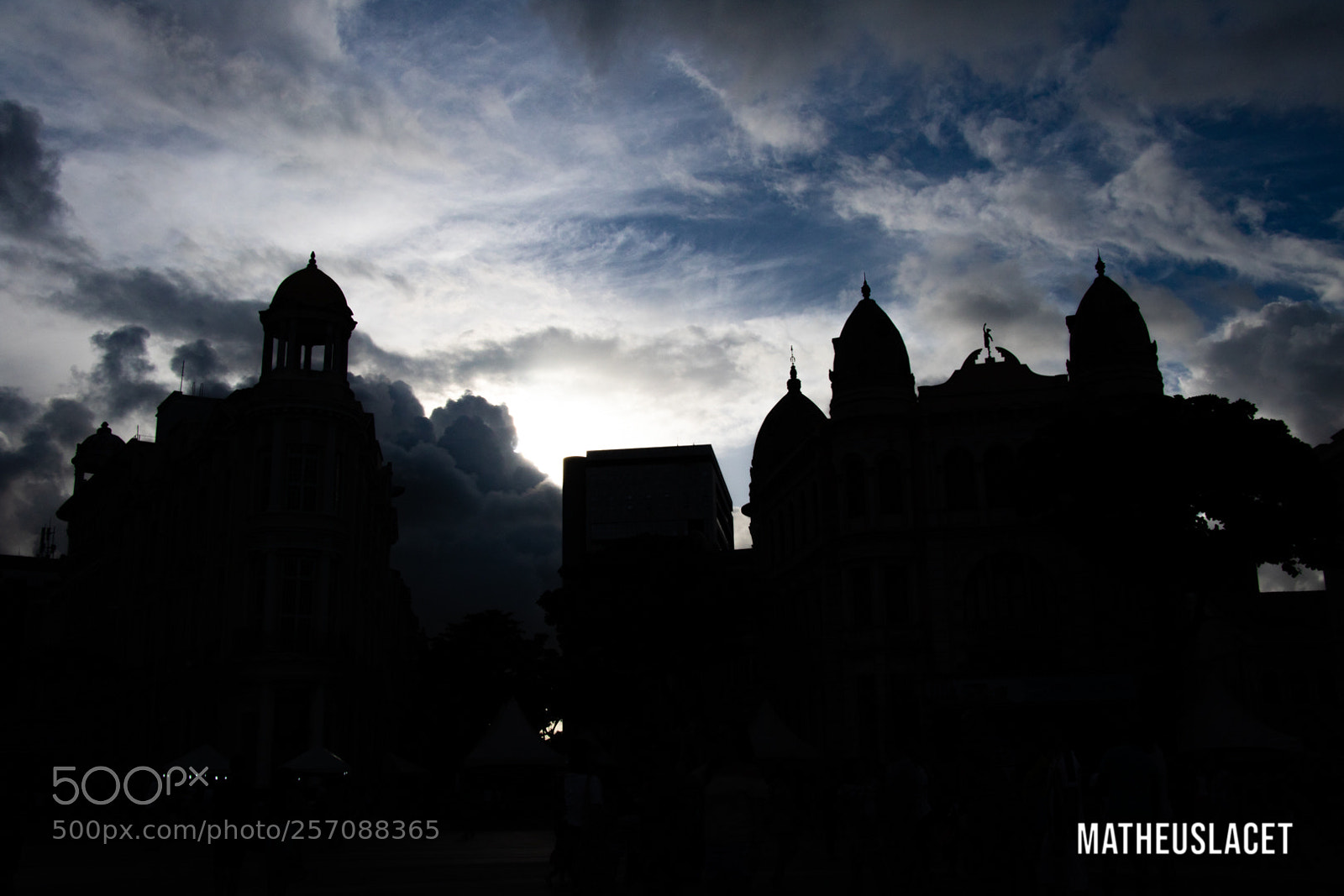 Canon EOS 750D (EOS Rebel T6i / EOS Kiss X8i) sample photo. Contra-luz - marco zero photography