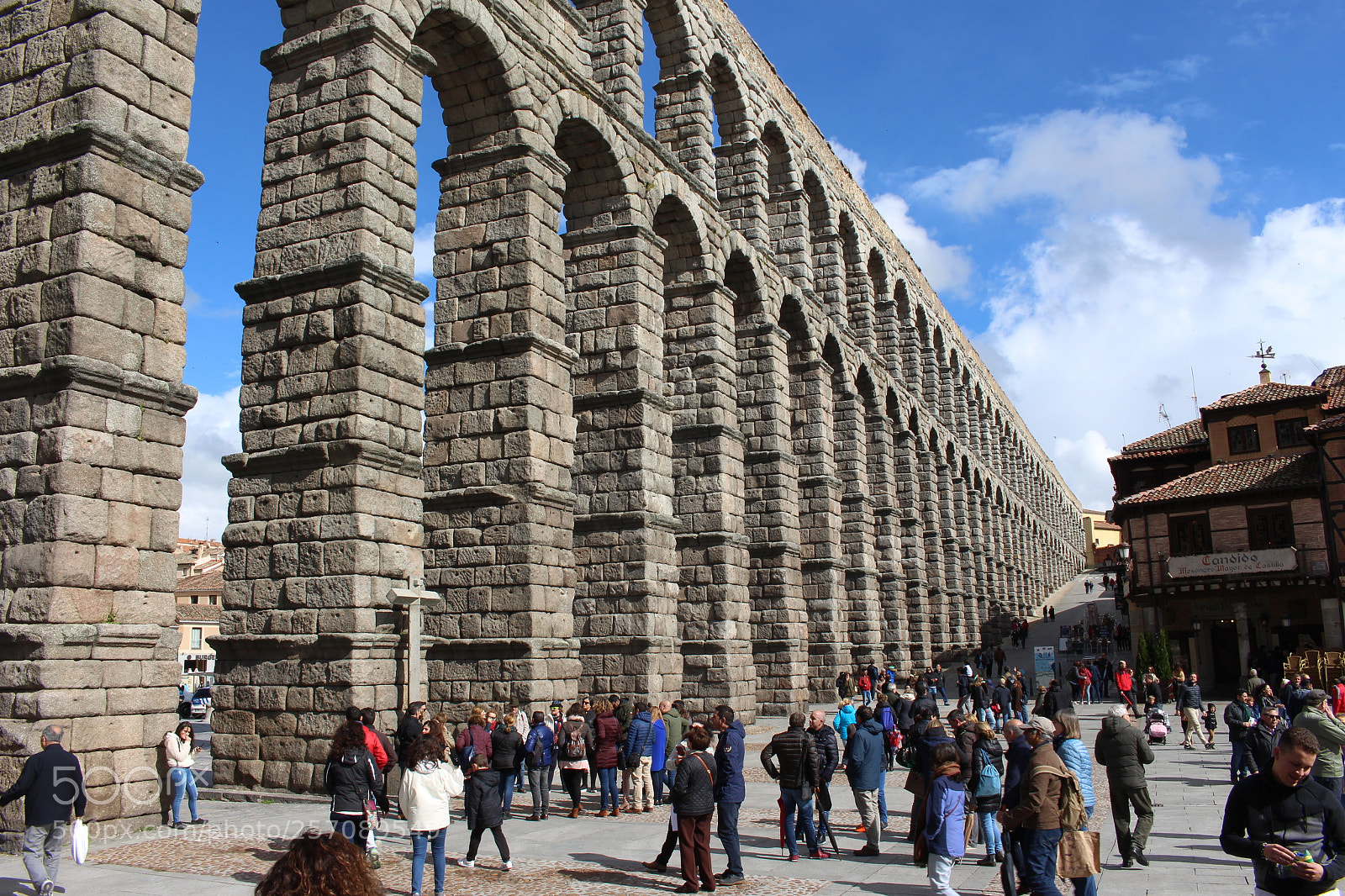 Canon EOS 700D (EOS Rebel T5i / EOS Kiss X7i) sample photo. Roman aqueduct of segovia photography