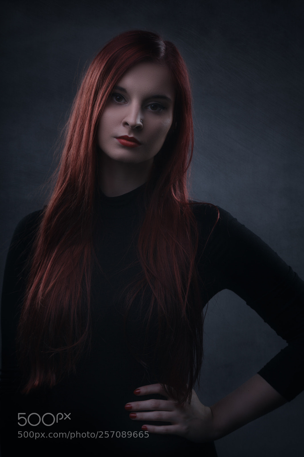 Canon EOS 5D Mark II sample photo. красный photography