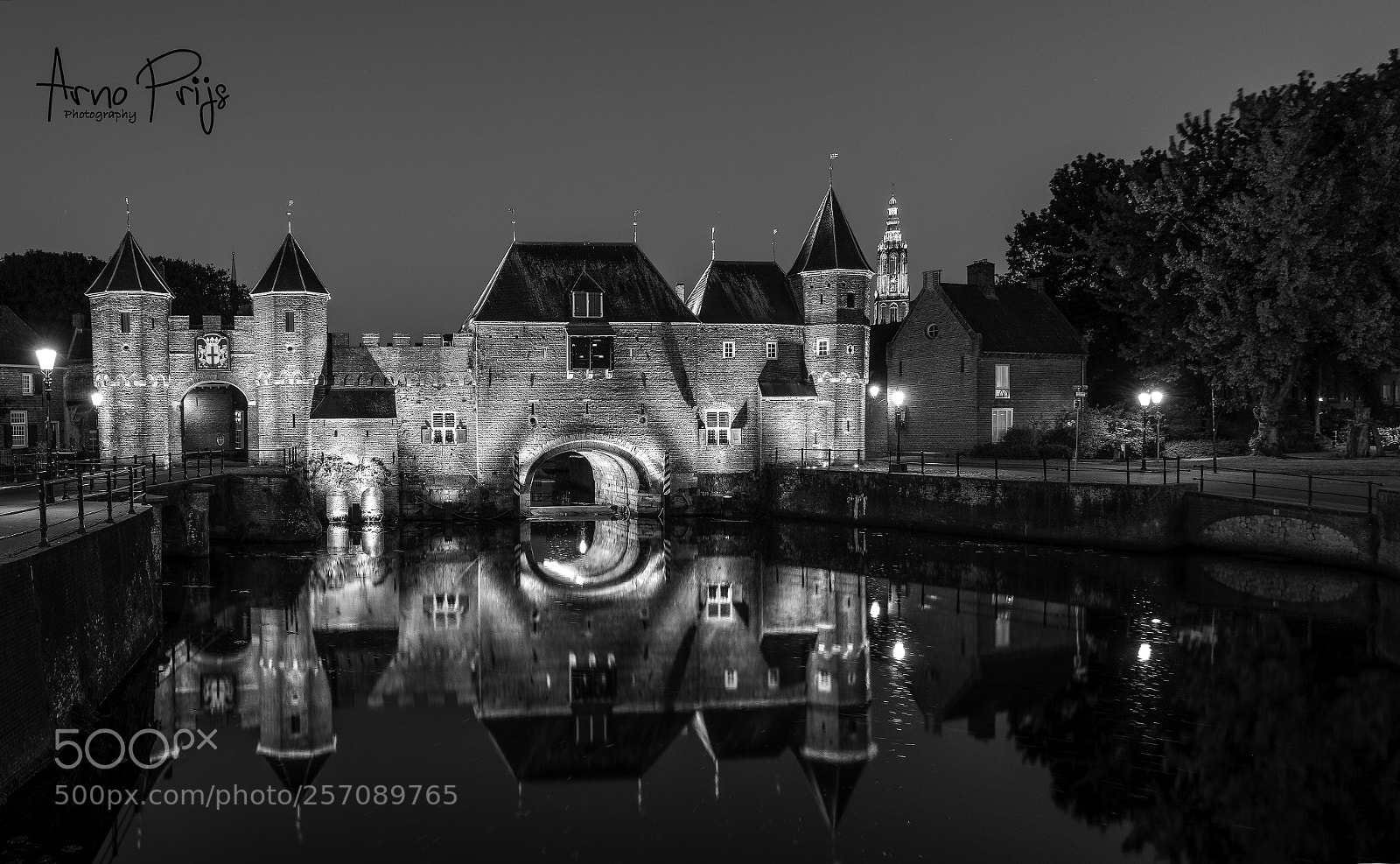 Nikon D7100 sample photo. Hij is er ook photography