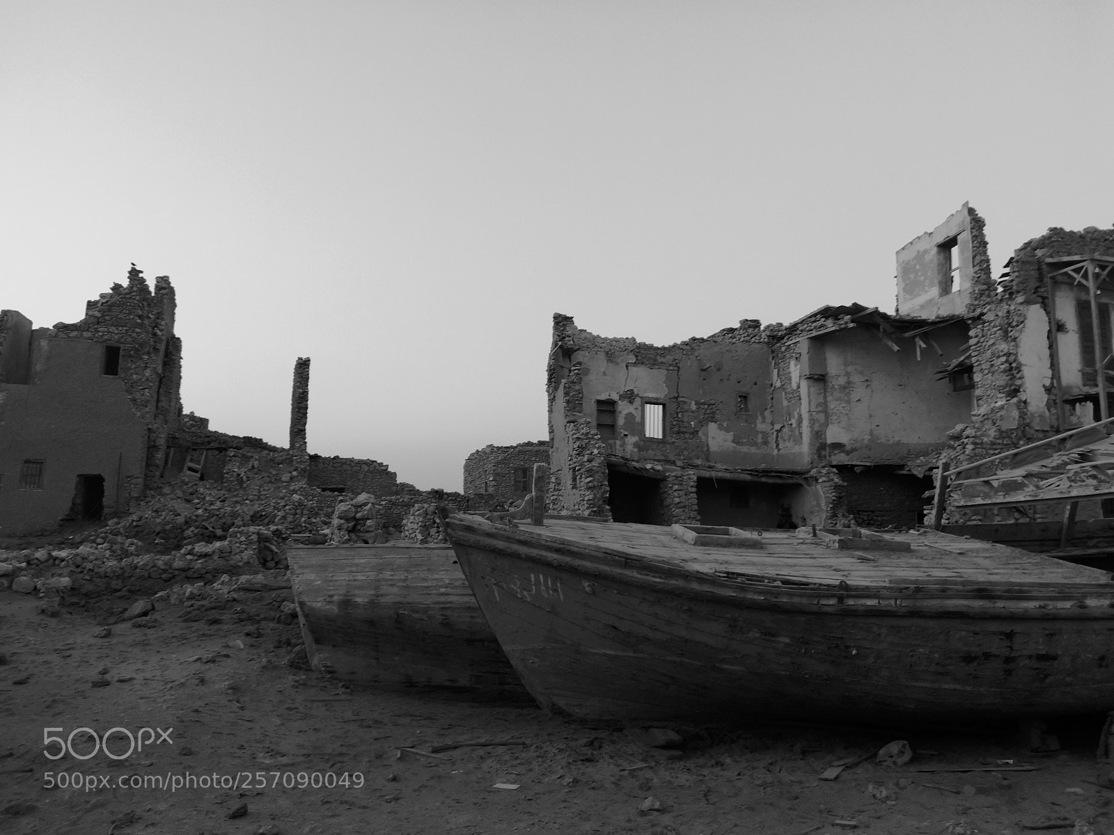 HUAWEI Mate 10 sample photo. Abondoned village in sinai photography