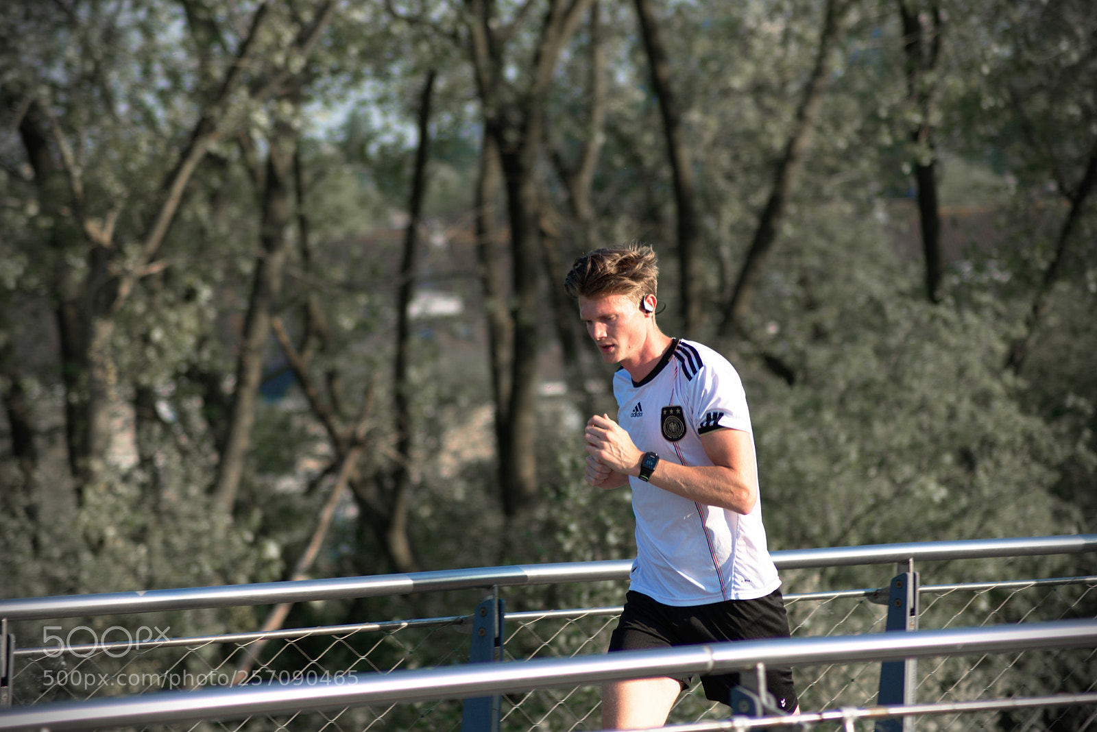 Nikon D3400 sample photo. Runner photography