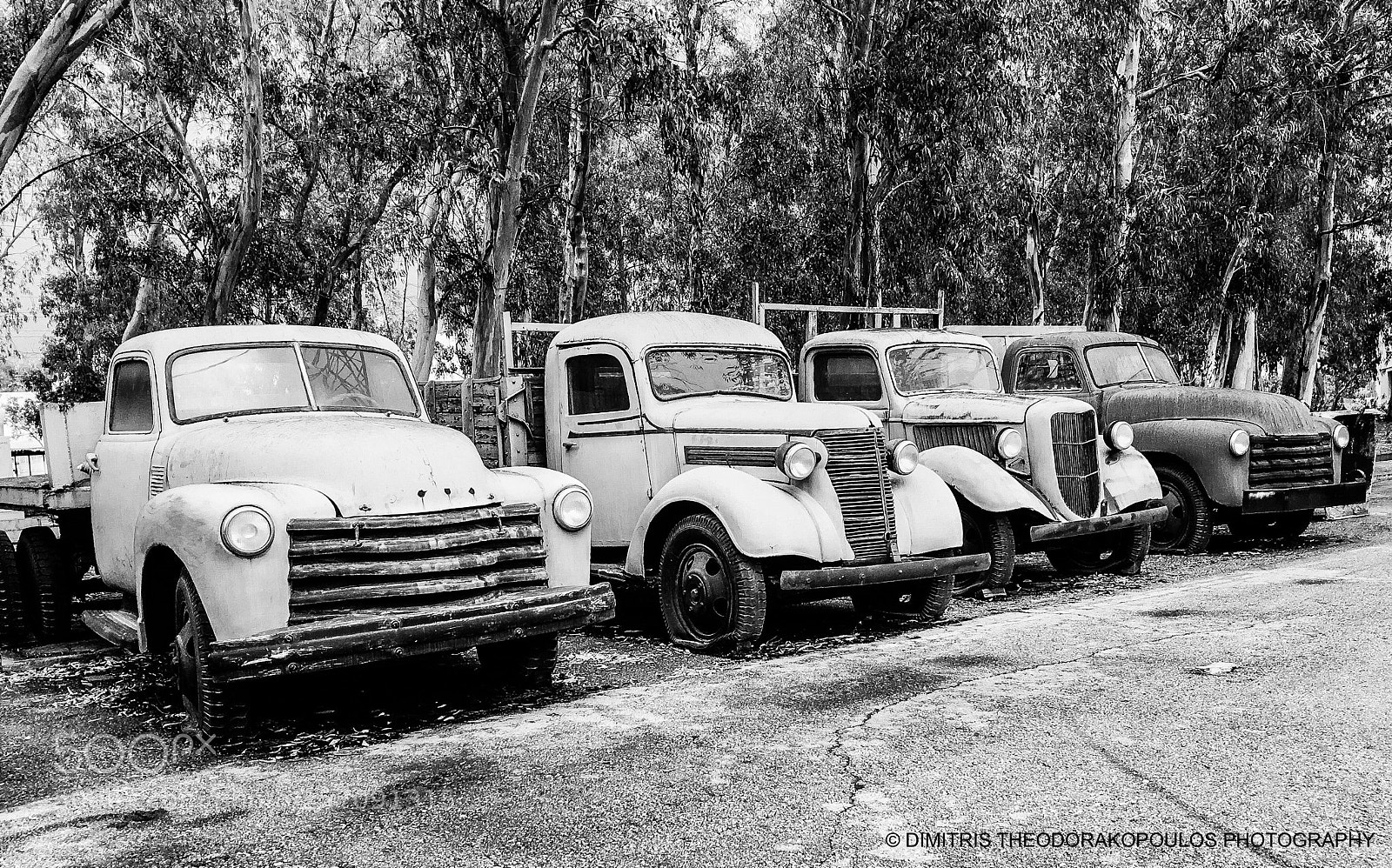 Apple iPhone 6s Plus sample photo. Old truck photography
