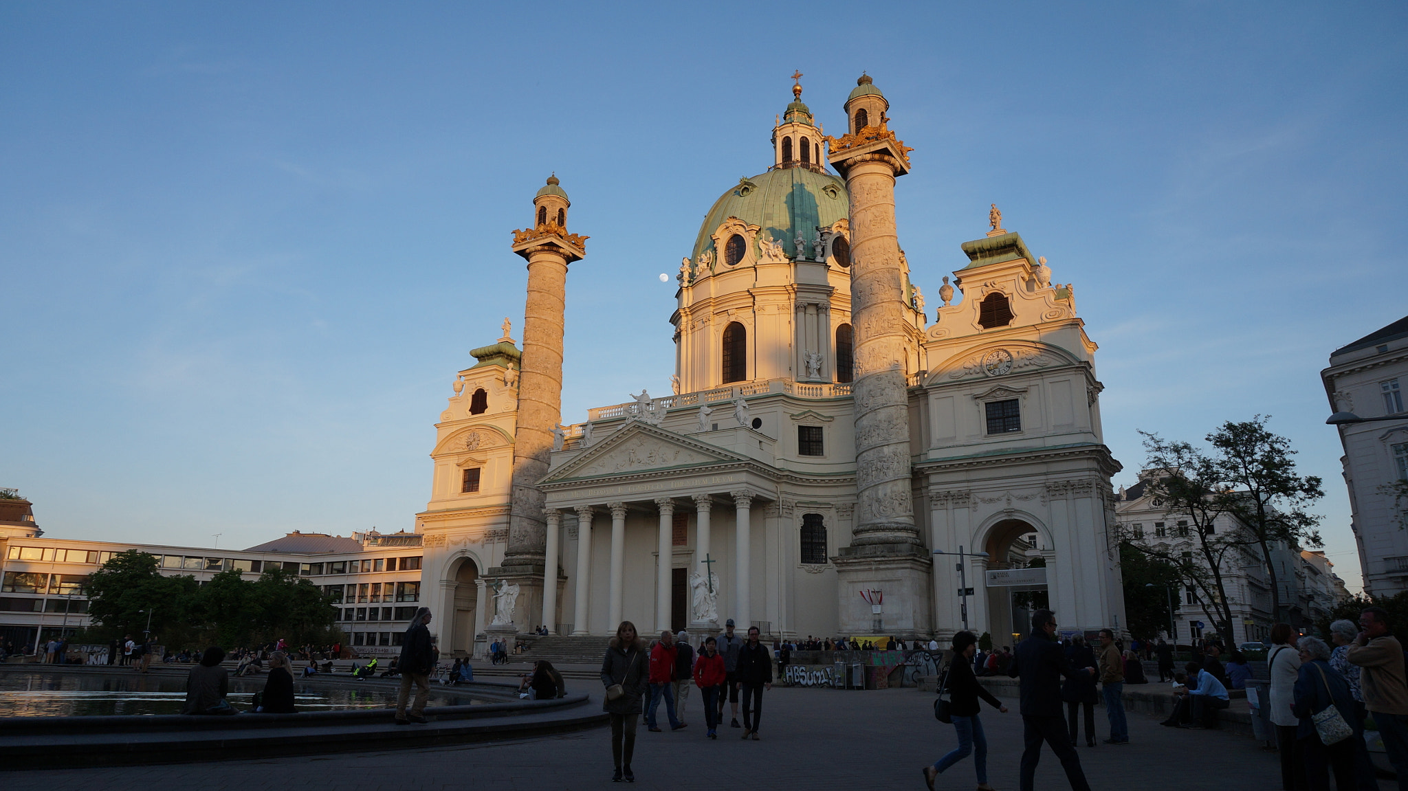 Sony Alpha NEX-3N sample photo. Karlskirche photography