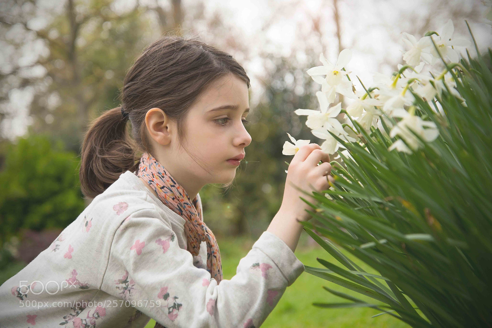 Nikon D610 sample photo. Girl portrait with spring photography