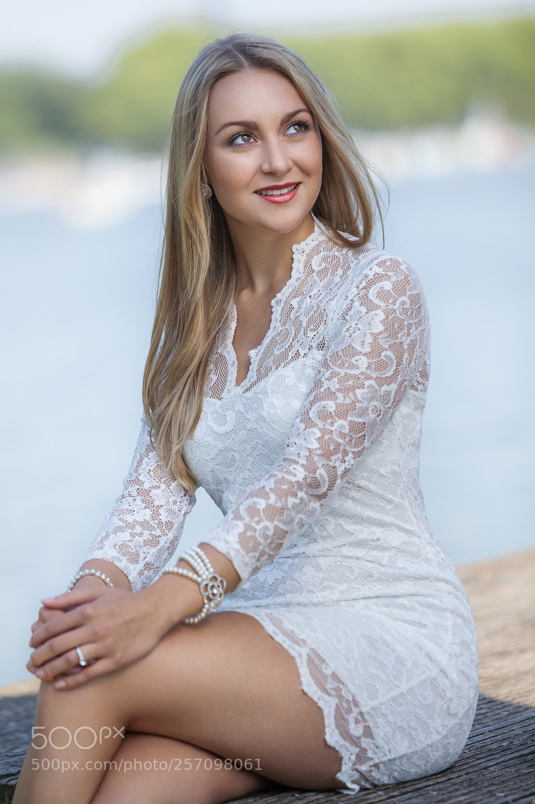 Canon EOS 5D Mark II sample photo. Ellen photography