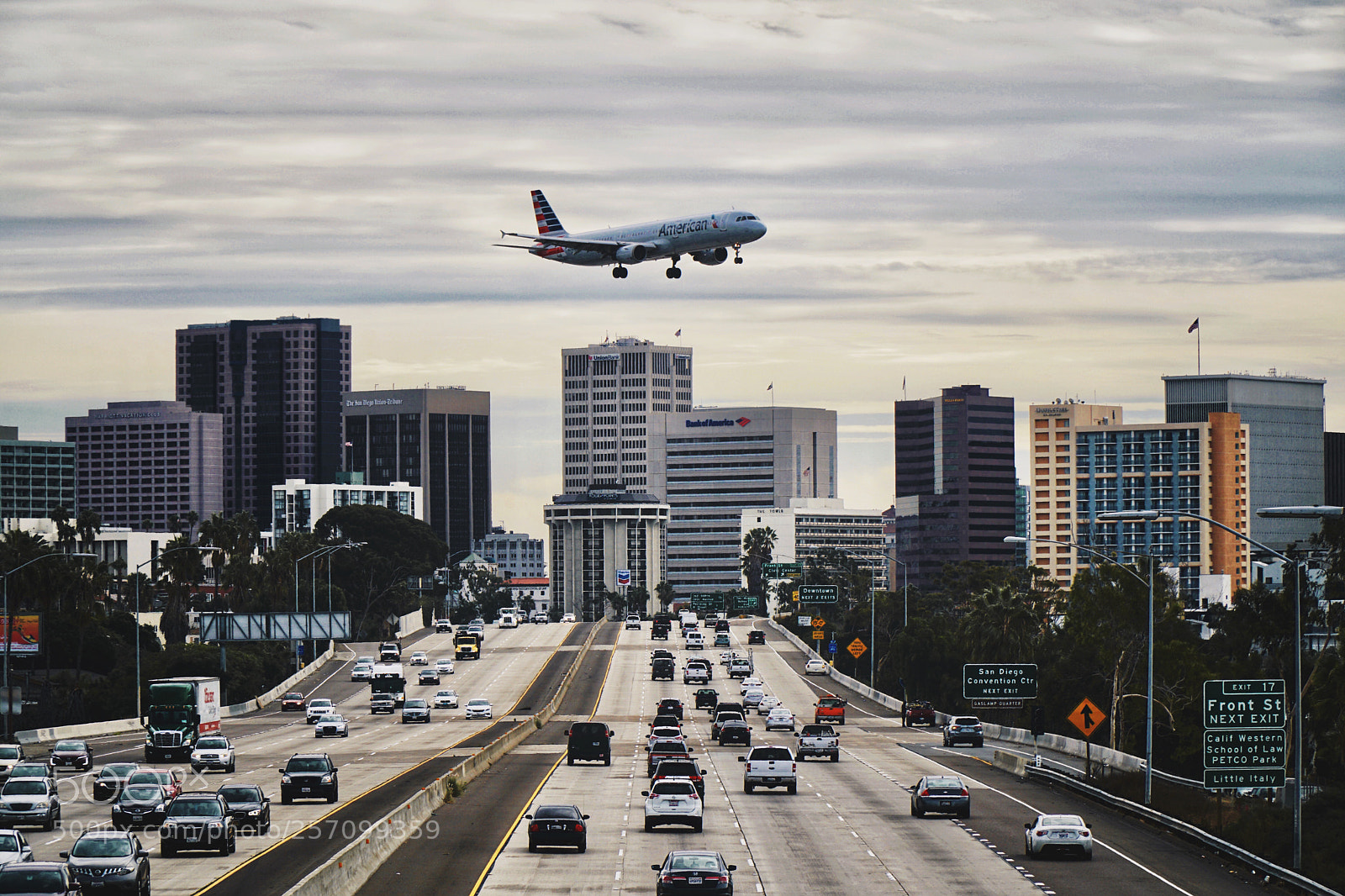 Sony a6300 sample photo. San diego international. photography