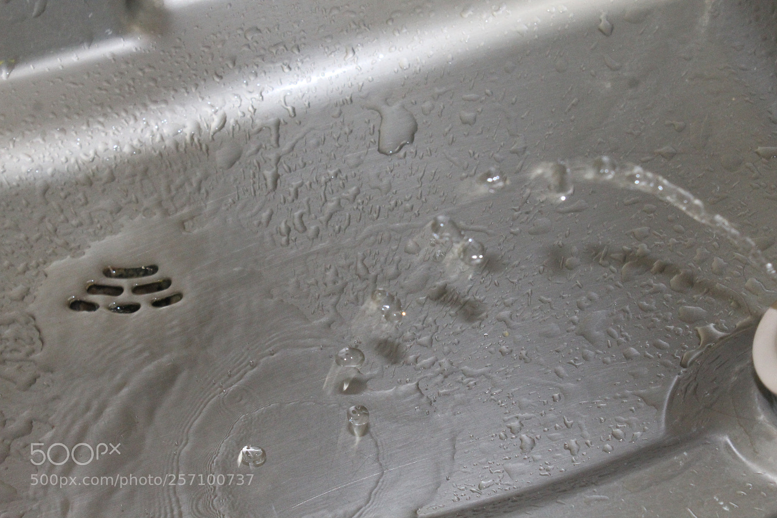 Canon EOS 1200D (EOS Rebel T5 / EOS Kiss X70 / EOS Hi) sample photo. Water photography