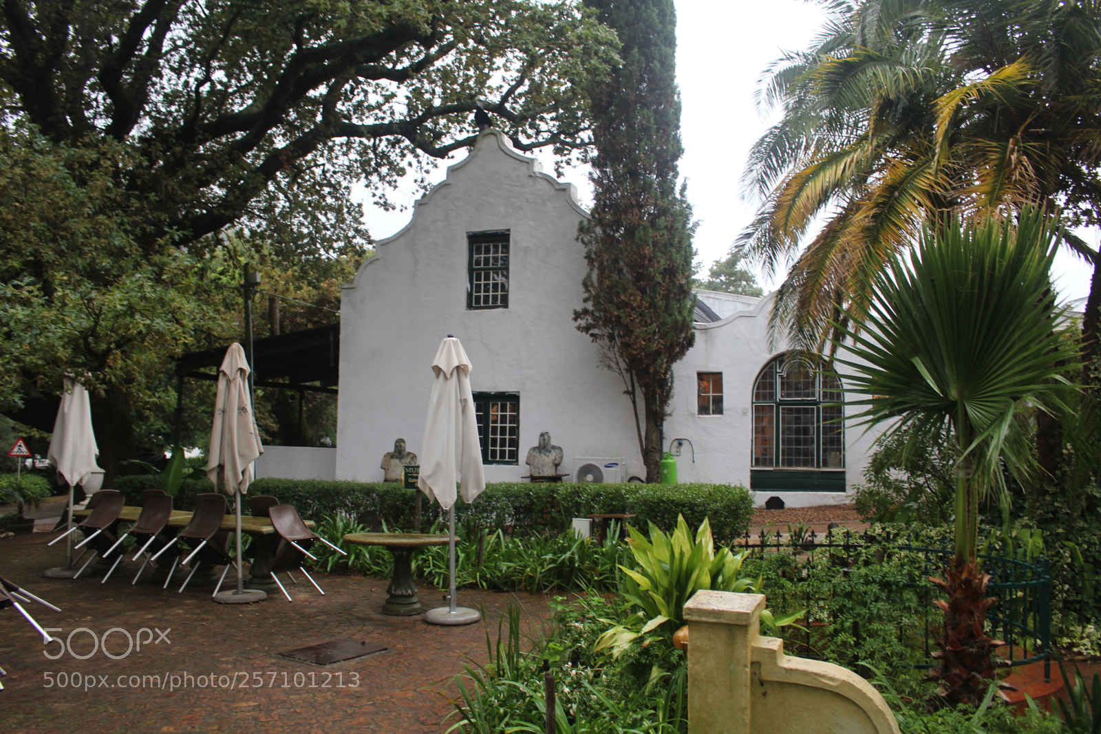 Canon EOS 100D (EOS Rebel SL1 / EOS Kiss X7) sample photo. Wine farm photography