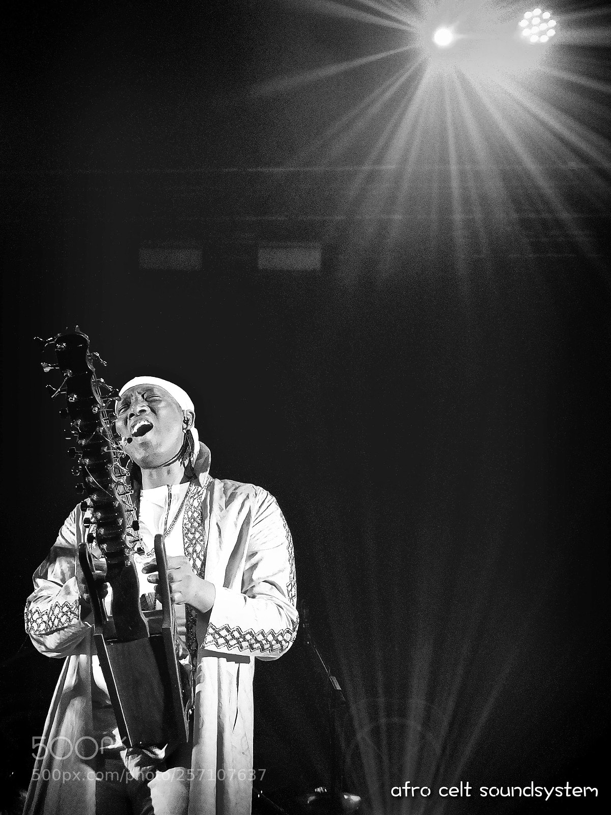 Fujifilm X10 sample photo. Afro celt soundsystem photography