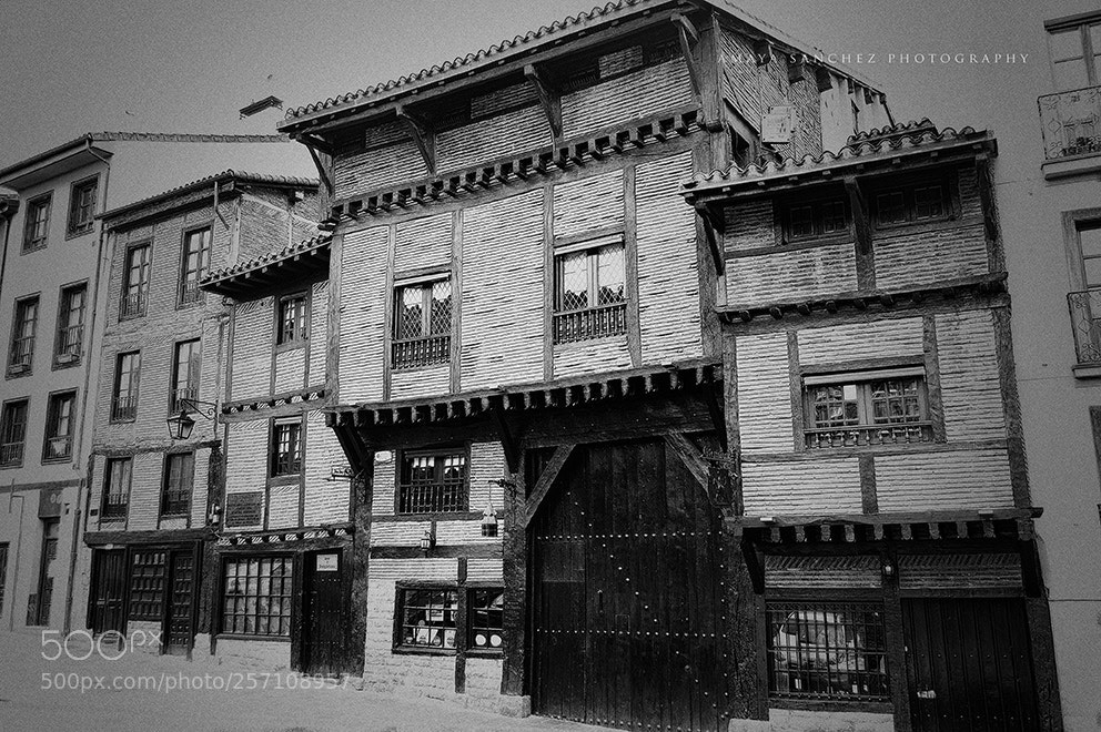 Nikon D3200 sample photo. El portal n, vitoria-gasteiz photography