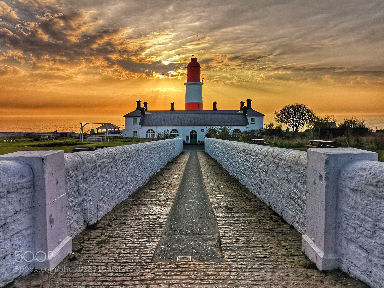 HUAWEI CLT-L09 sample photo. Lighthouse photography