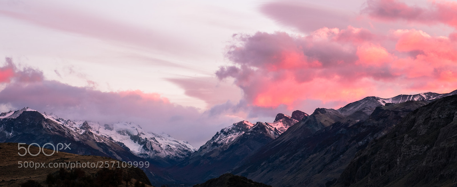 Fujifilm X-T2 sample photo. Pinky sunrise, el chalt photography