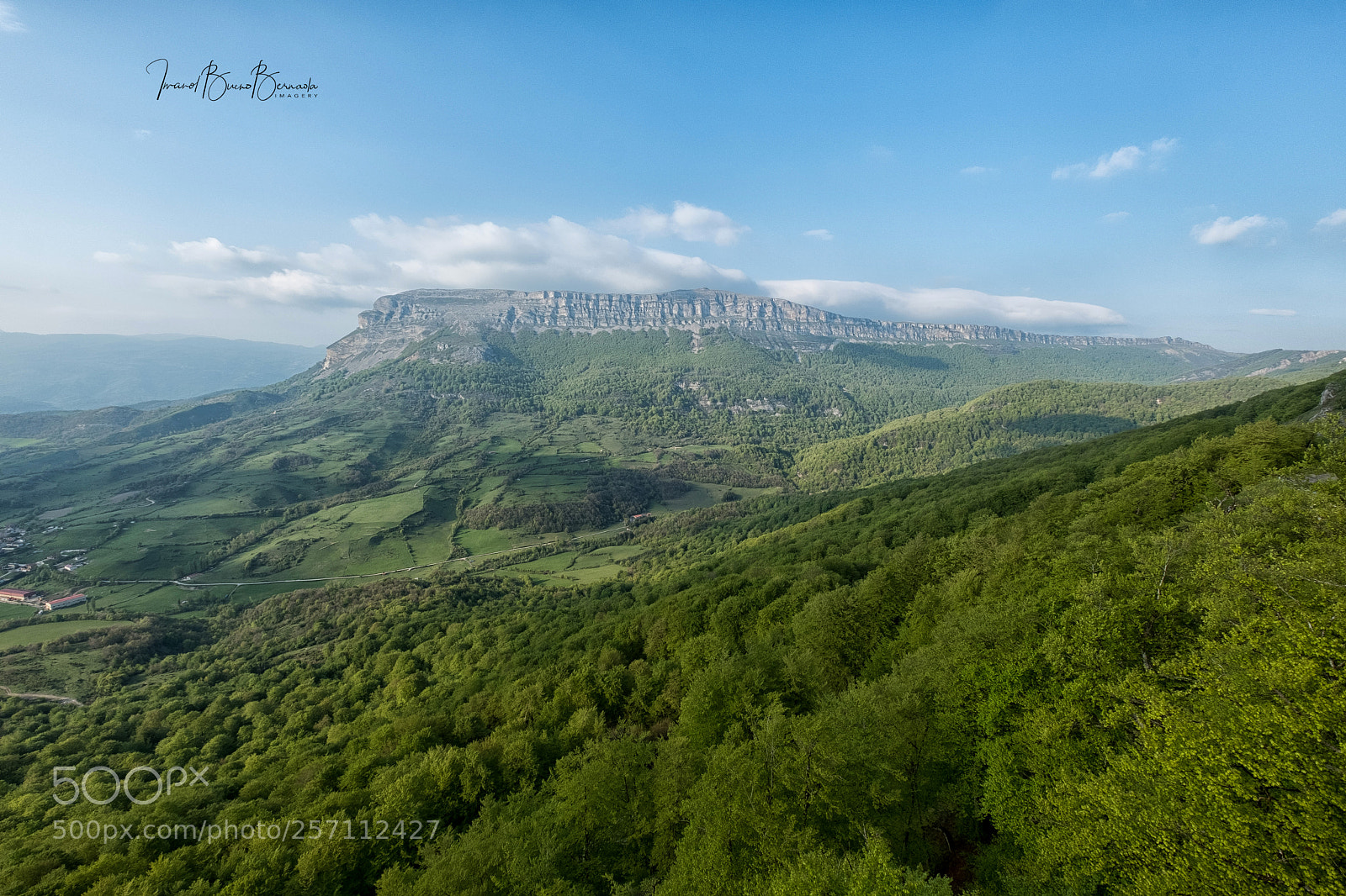 Fujifilm X-T2 sample photo. Mountains of navarre photography