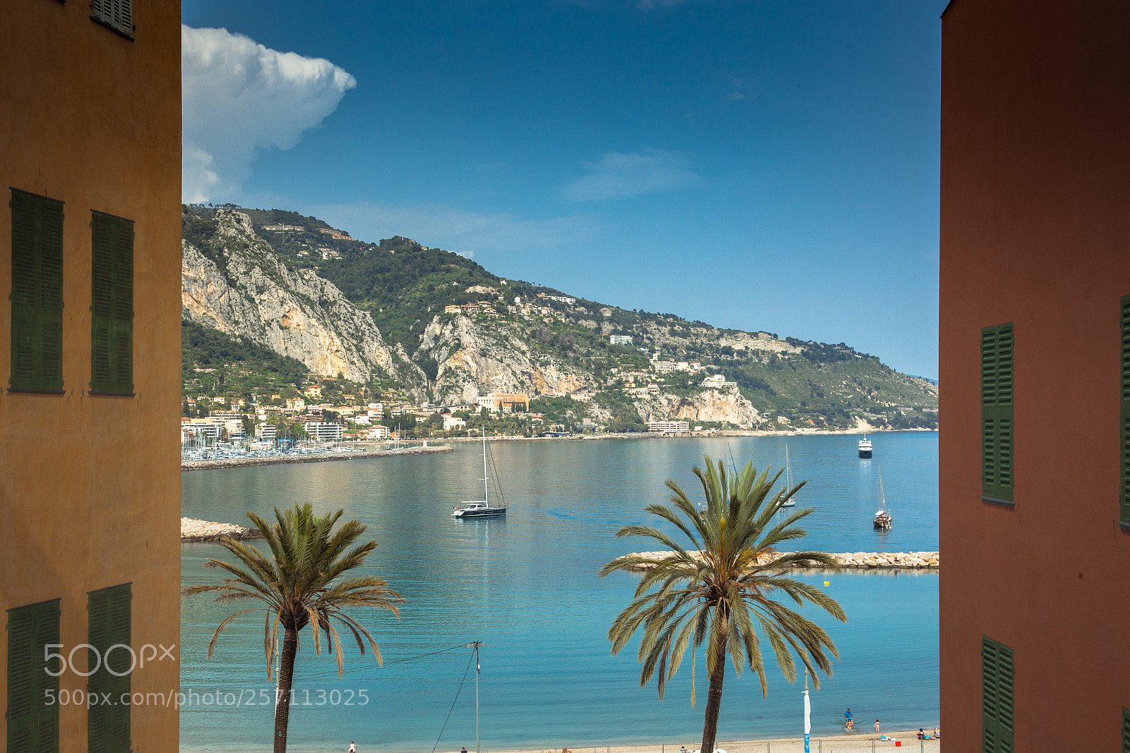Canon EOS 5D Mark II sample photo. Menton photography