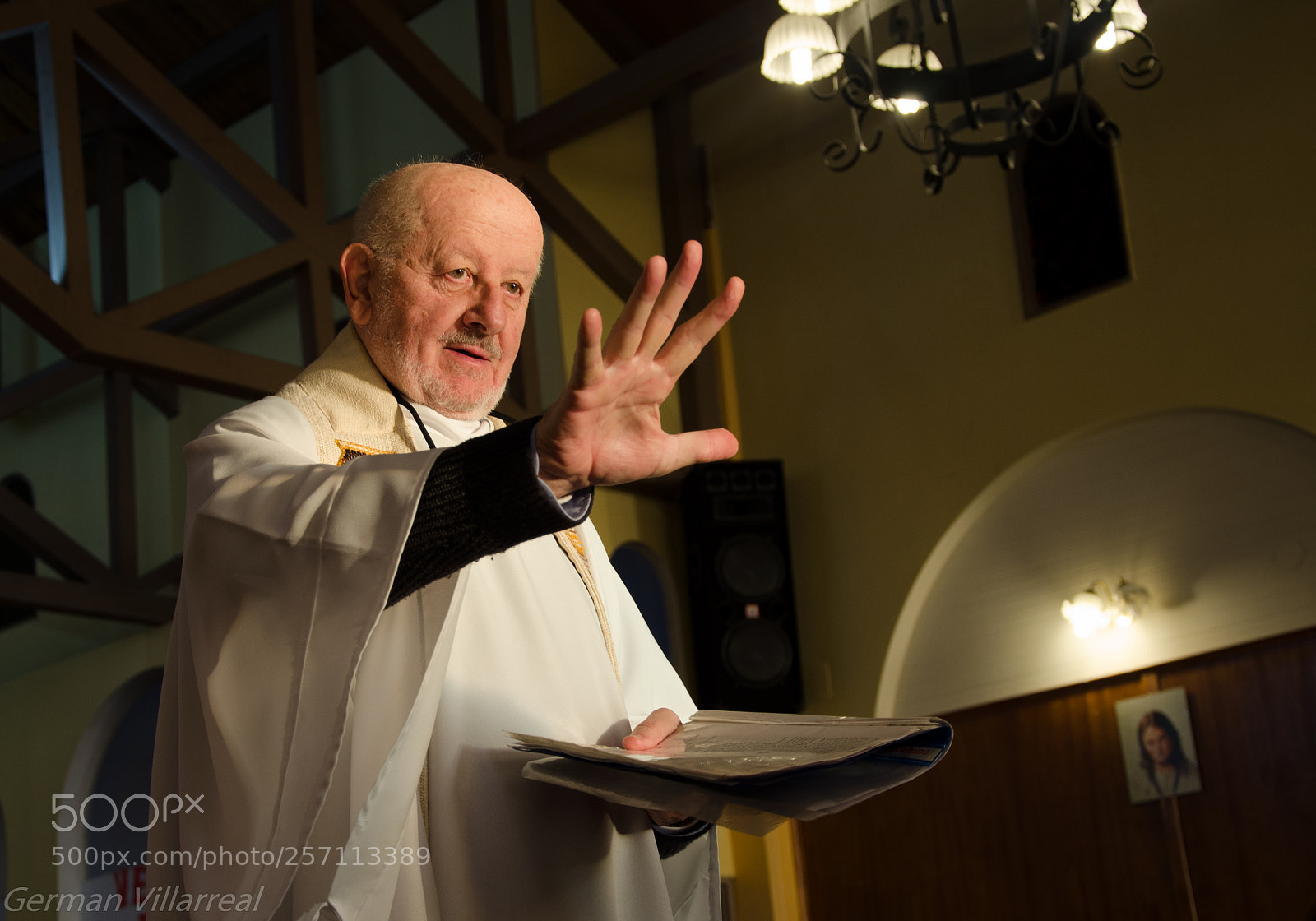 Nikon D5100 sample photo. Religion! photography