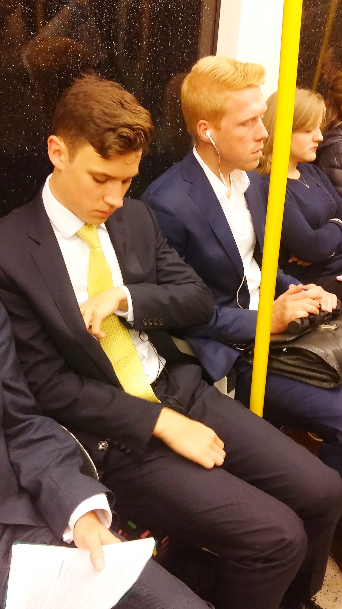 LG G3 sample photo. London underground photography