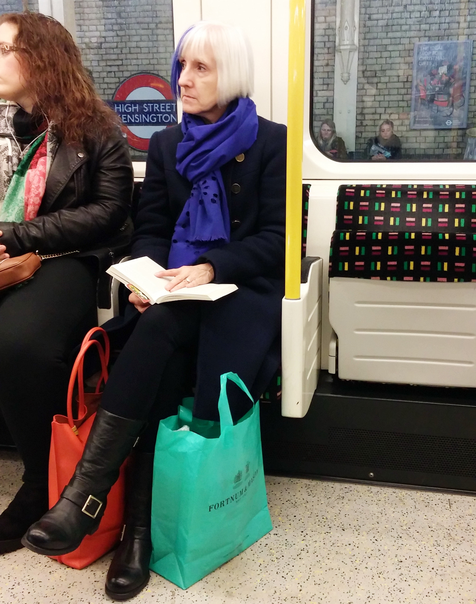 LG G3 sample photo. London underground photography