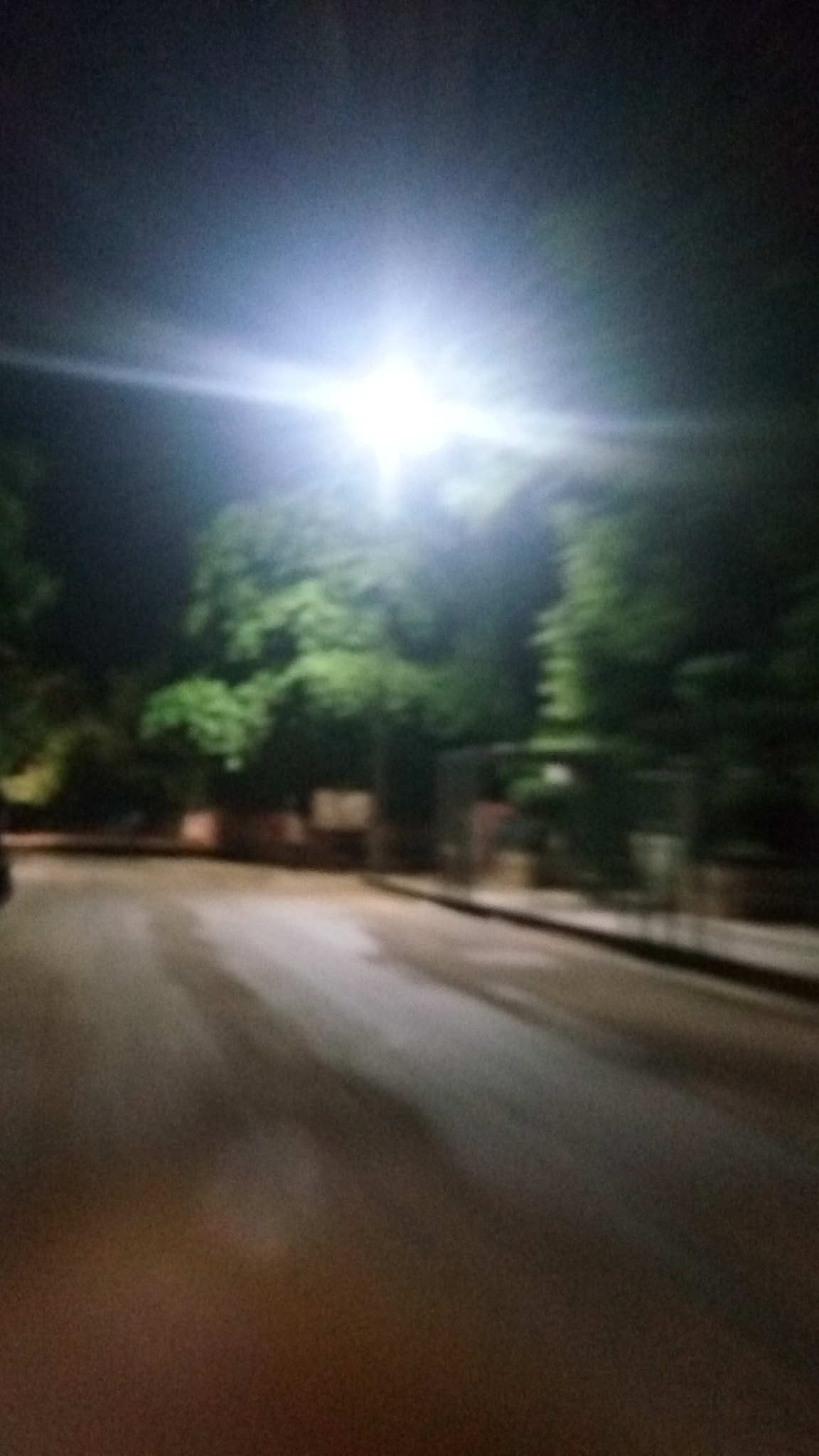 Lenovo VIBE X3 LITE sample photo