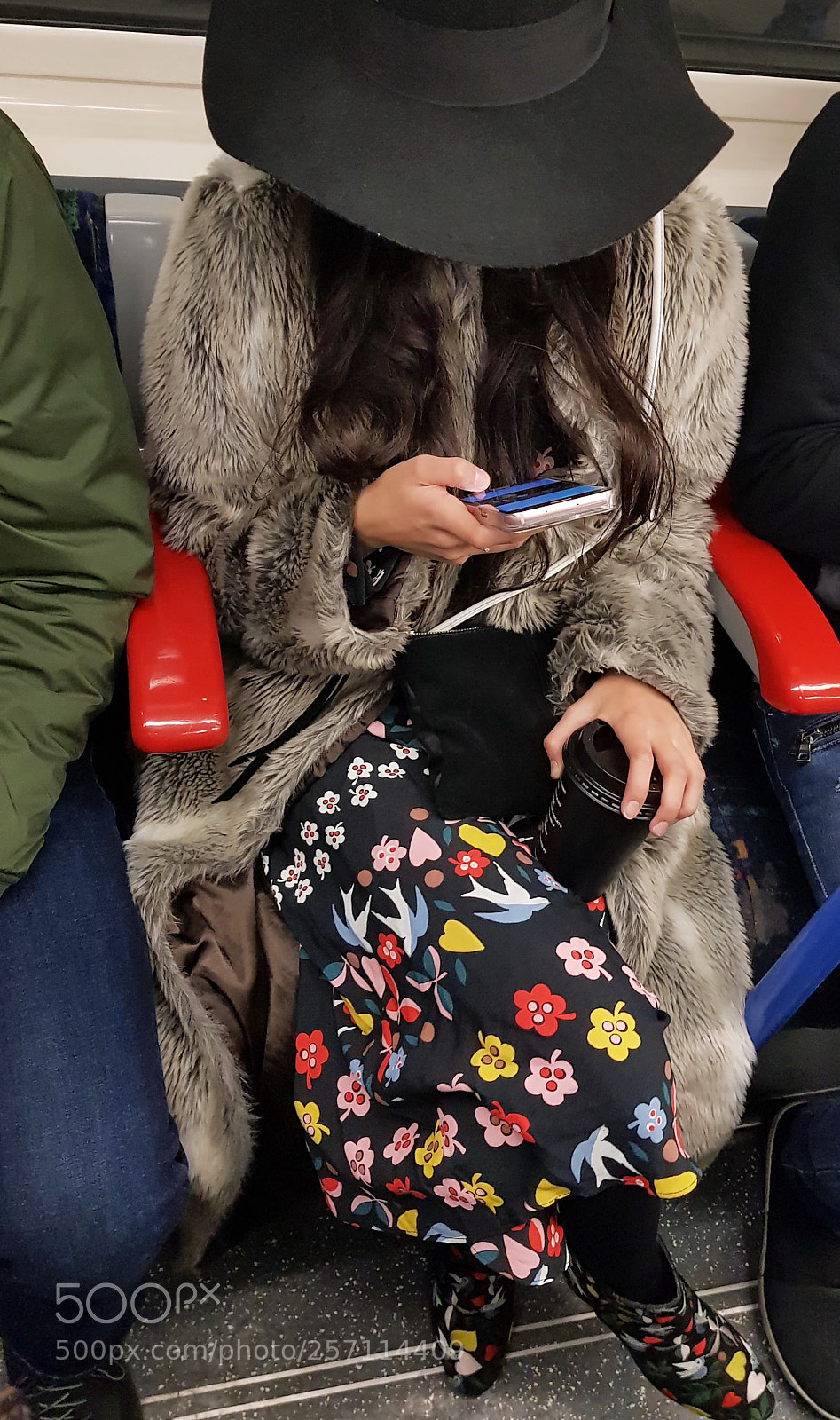 Samsung Galaxy S8 sample photo. London underground photography