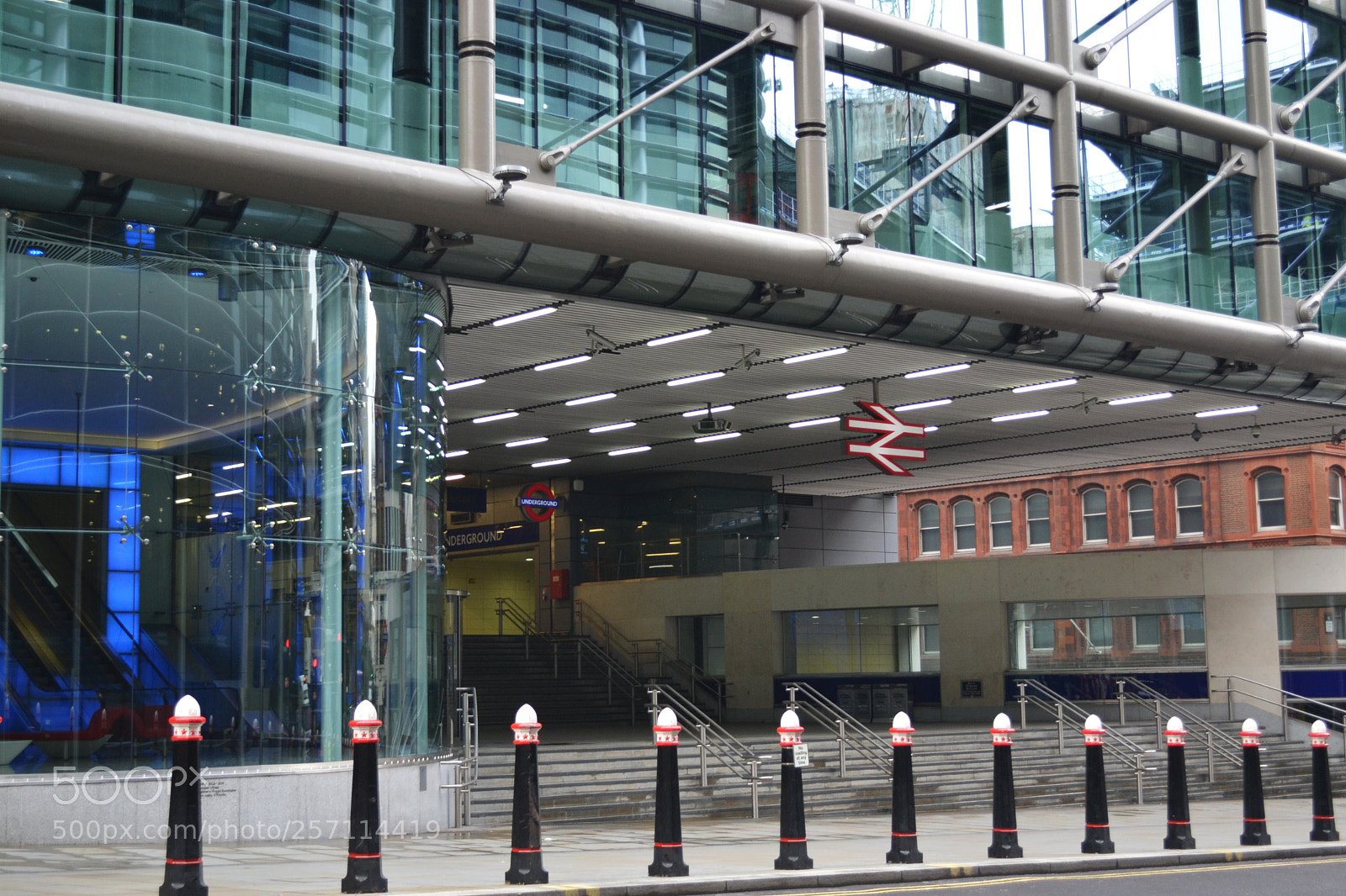 Nikon D3100 sample photo. London underground photography