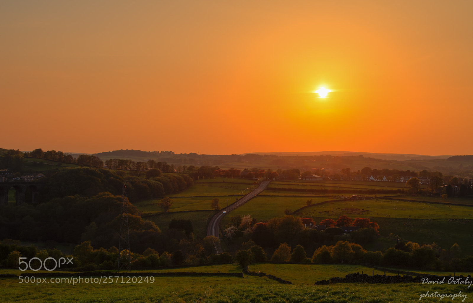 Nikon D7200 sample photo. Hewenden viaduct sunset photography