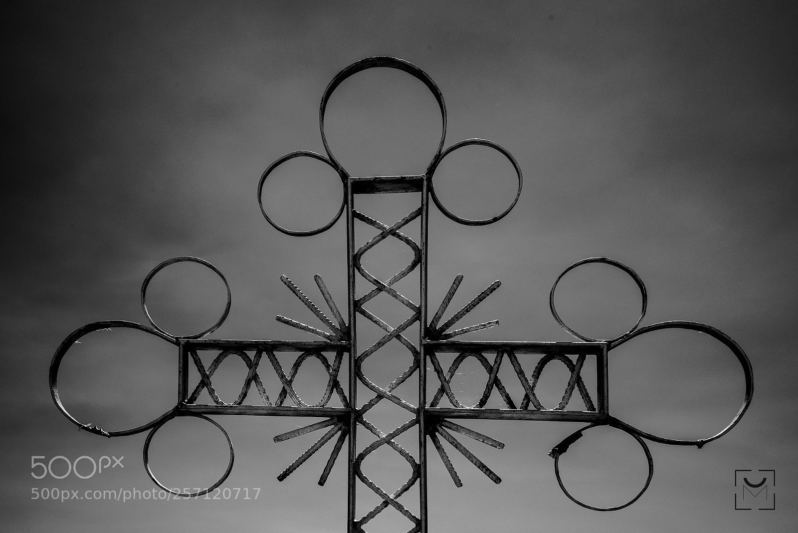 Nikon D810 sample photo. Cruz de iglesia photography