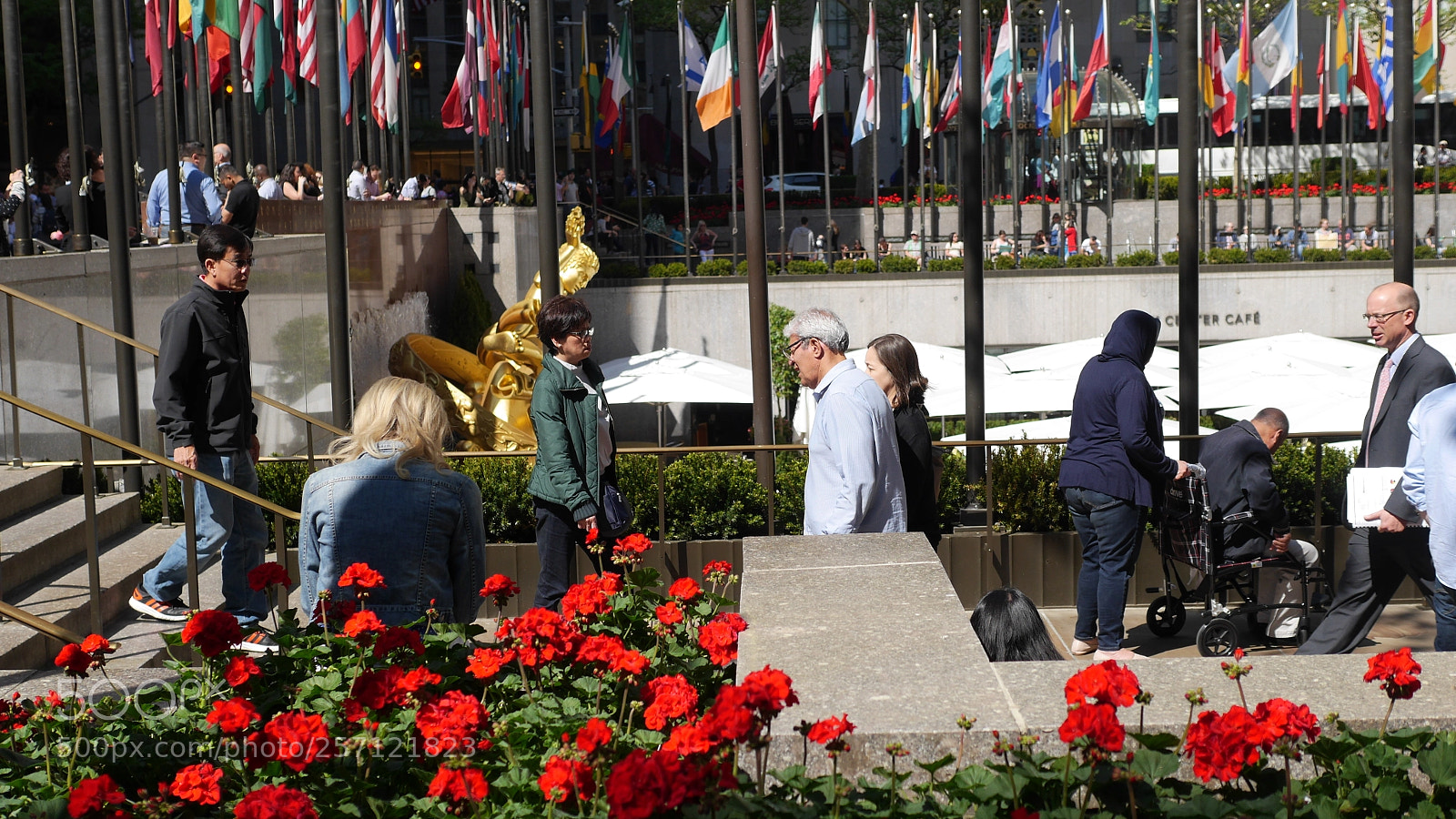 Panasonic Lumix DMC-GH3 sample photo. Rockefeller center photography