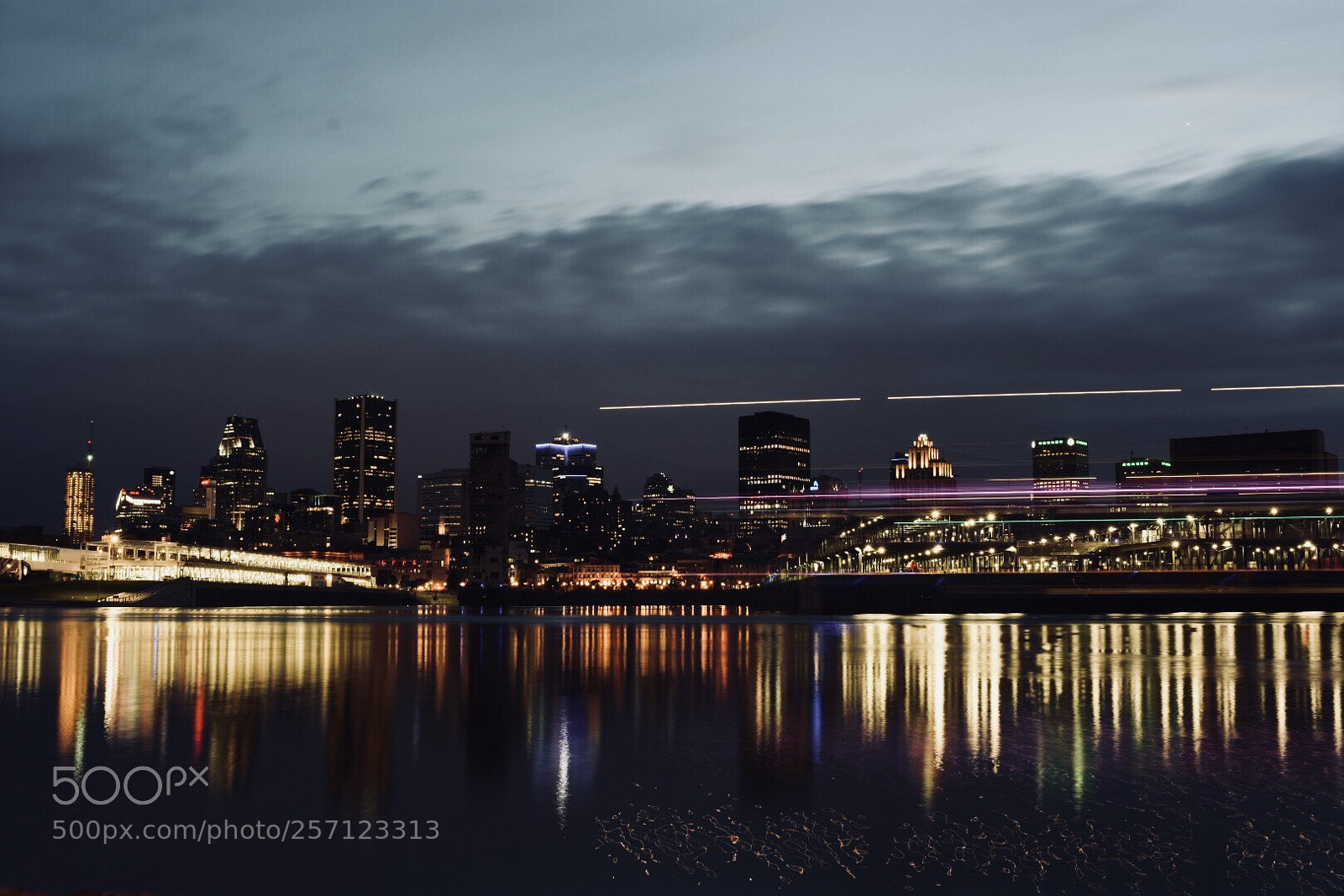 Nikon D7200 sample photo. Nocturnal streak photography