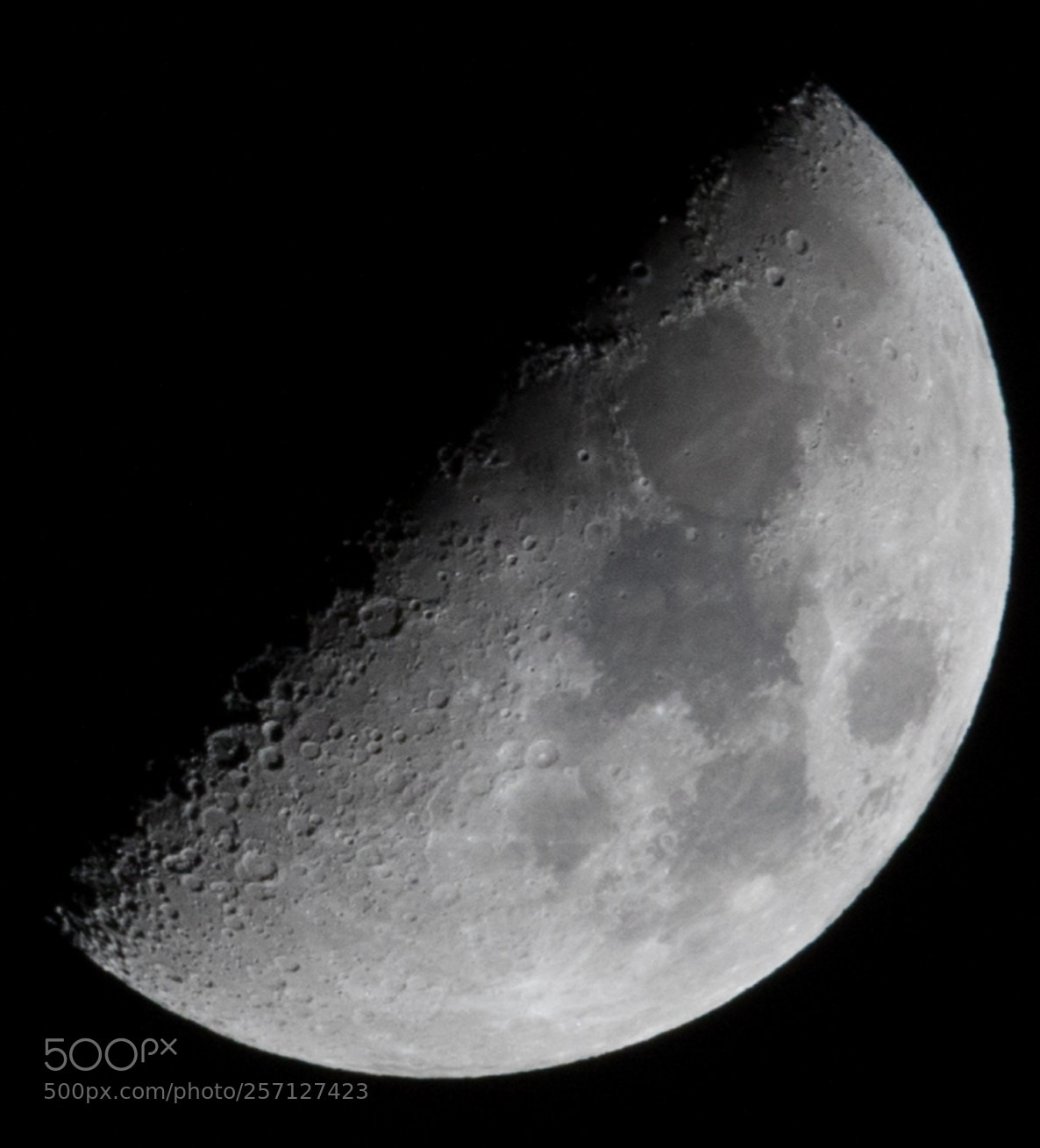 Canon EOS 7D Mark II sample photo. Moon photography