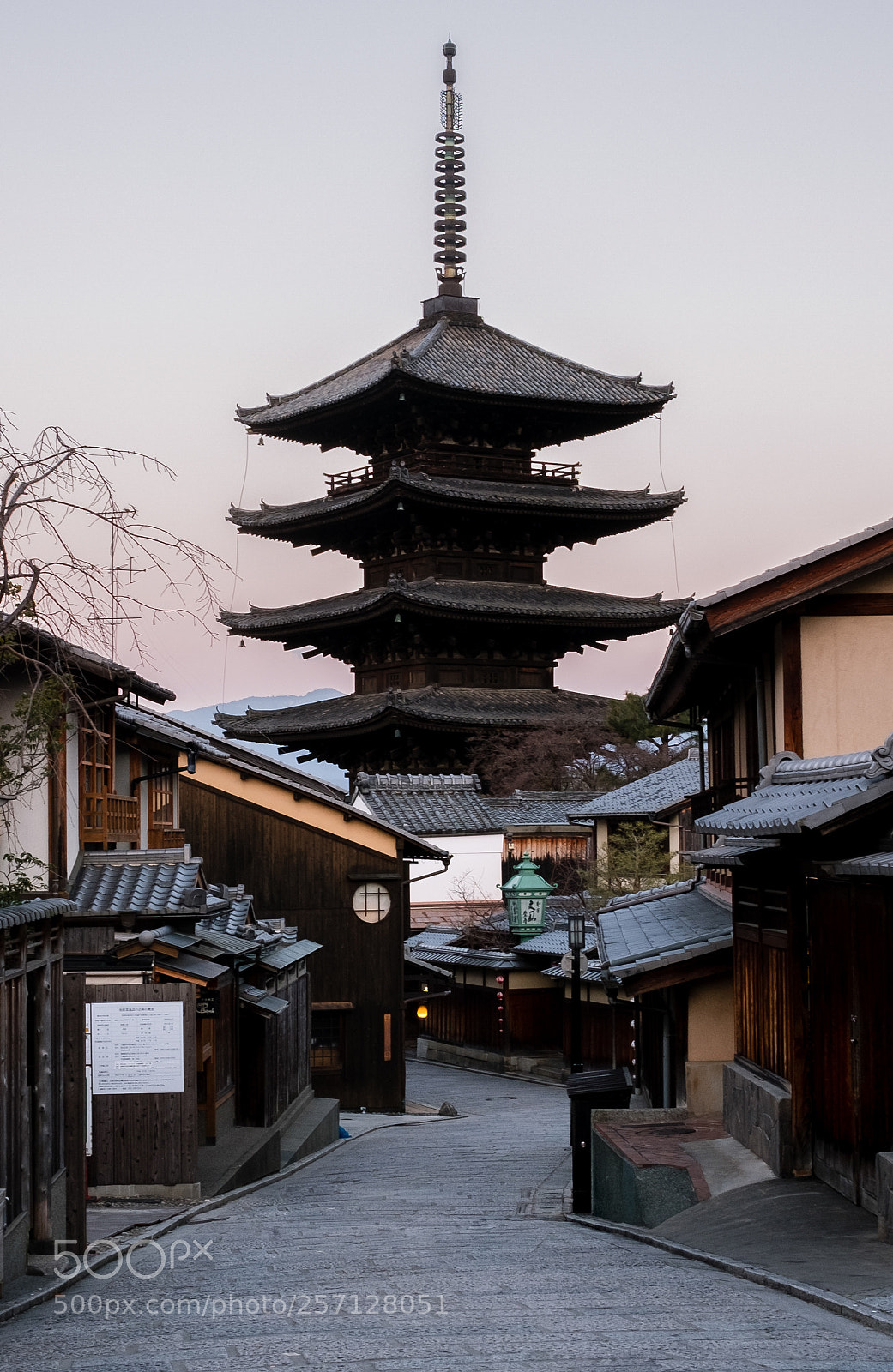 Fujifilm X-T2 sample photo. Kyoto backstreets photography