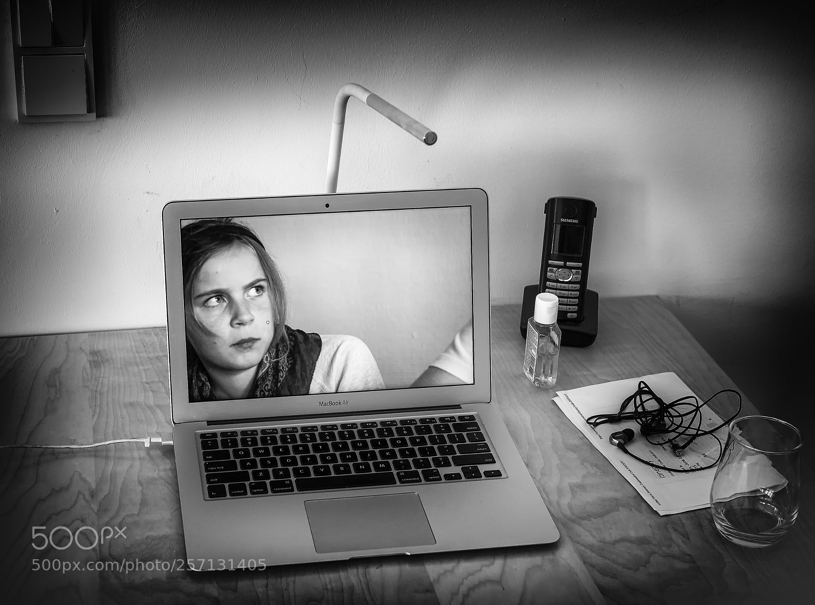 Leica M (Typ 240) sample photo. Face in computer photography
