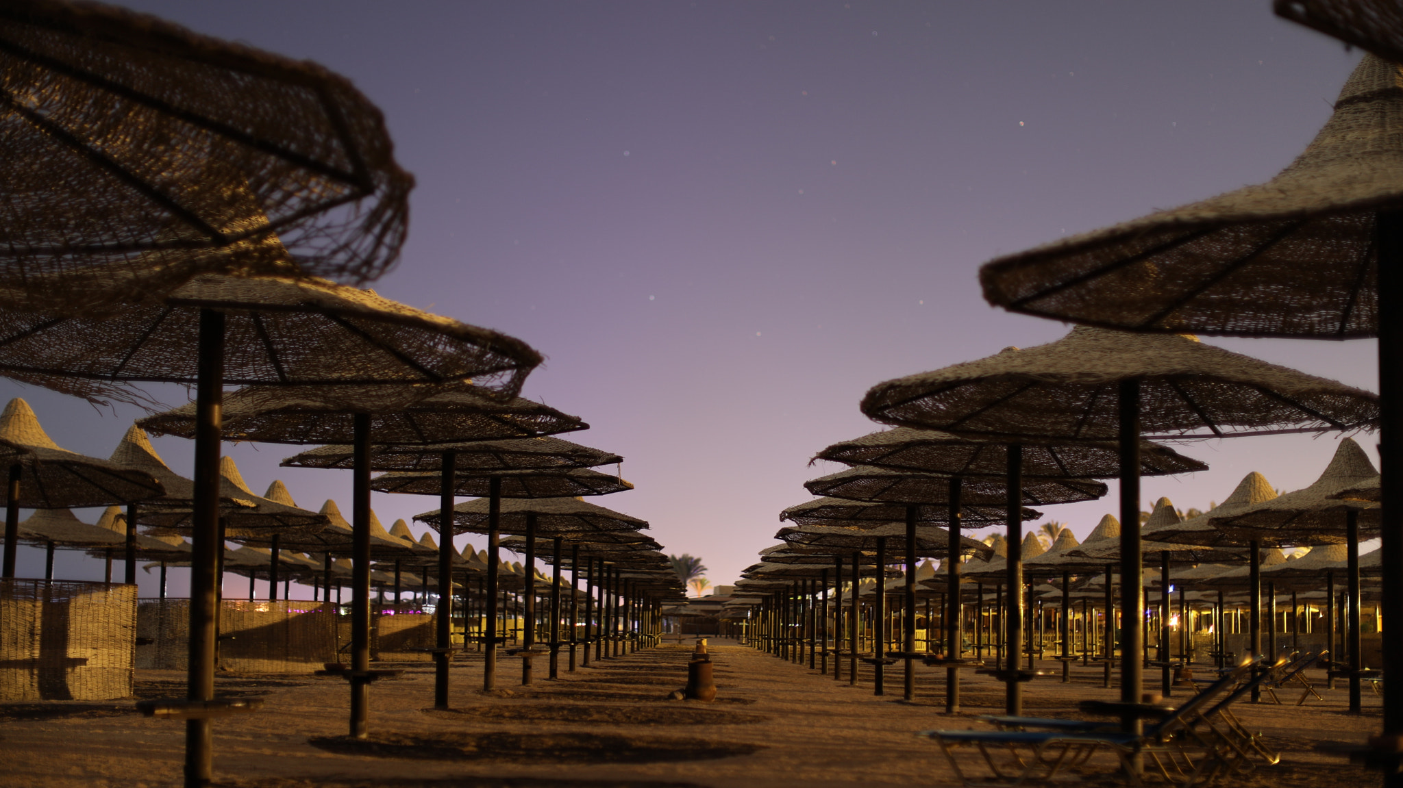 Canon EOS 5D Mark IV sample photo. Beach at night photography