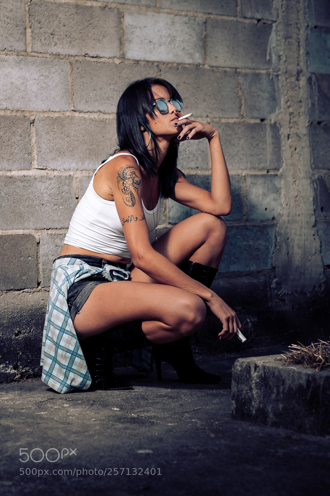 Canon EOS 1300D (EOS Rebel T6 / EOS Kiss X80) sample photo. Girl gone bad photography